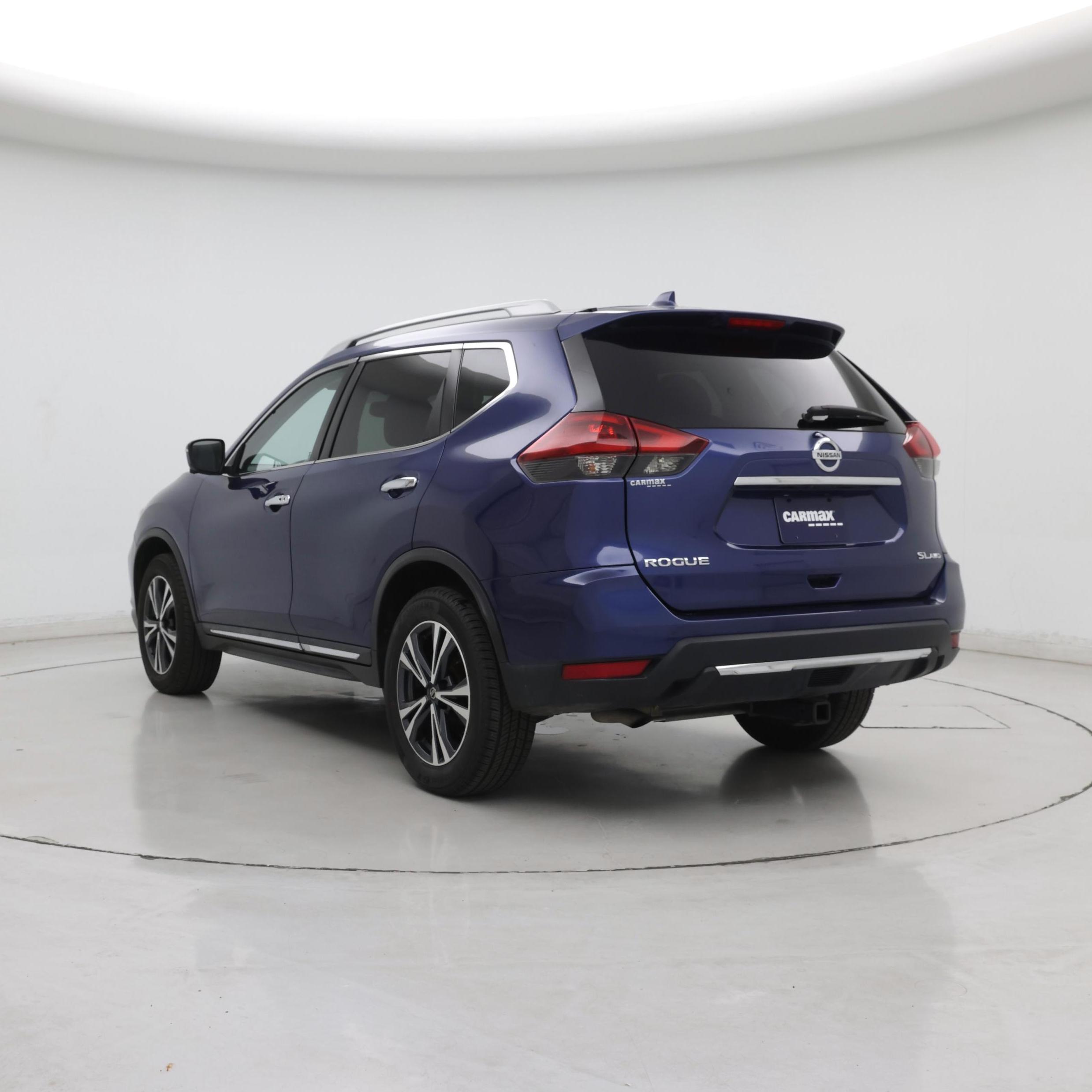 Thumbnail: 2018 Nissan Rogue - 2