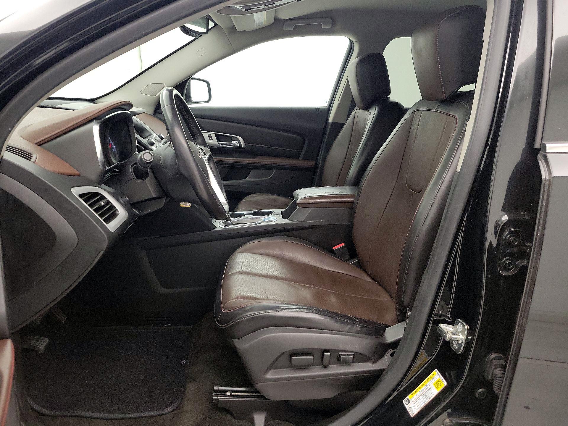 Thumbnail: 2015 GMC Terrain - 11