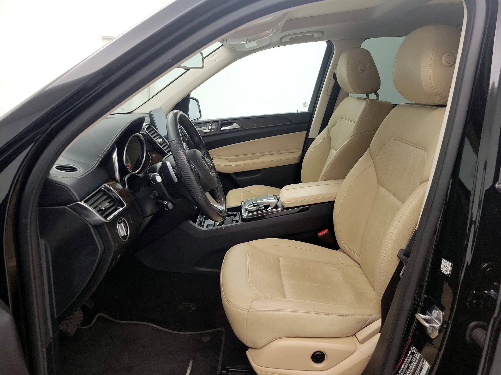 Thumbnail: 2019 Mercedes-Benz GLS - 11