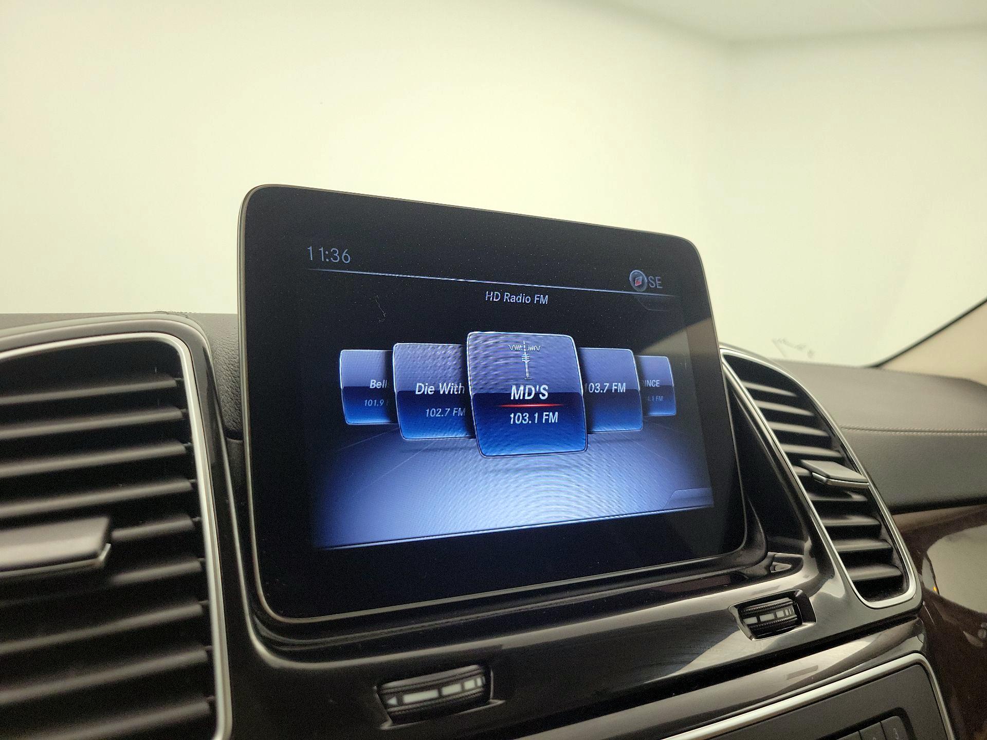 Thumbnail: 2019 Mercedes-Benz GLS - 16