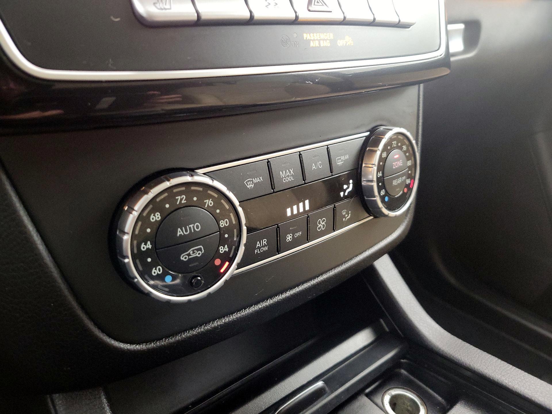 Thumbnail: 2019 Mercedes-Benz GLS - 17