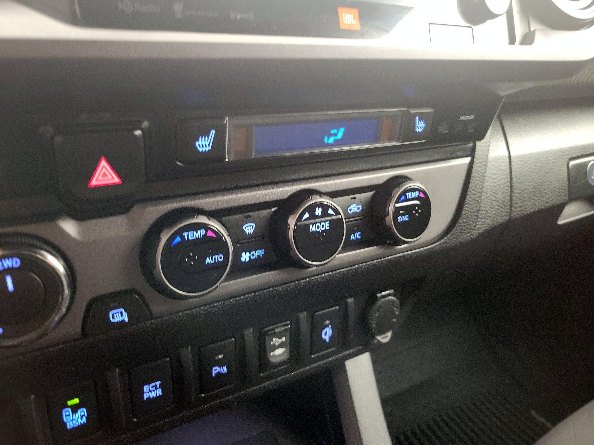 Thumbnail: 2017 Toyota Tacoma - 16