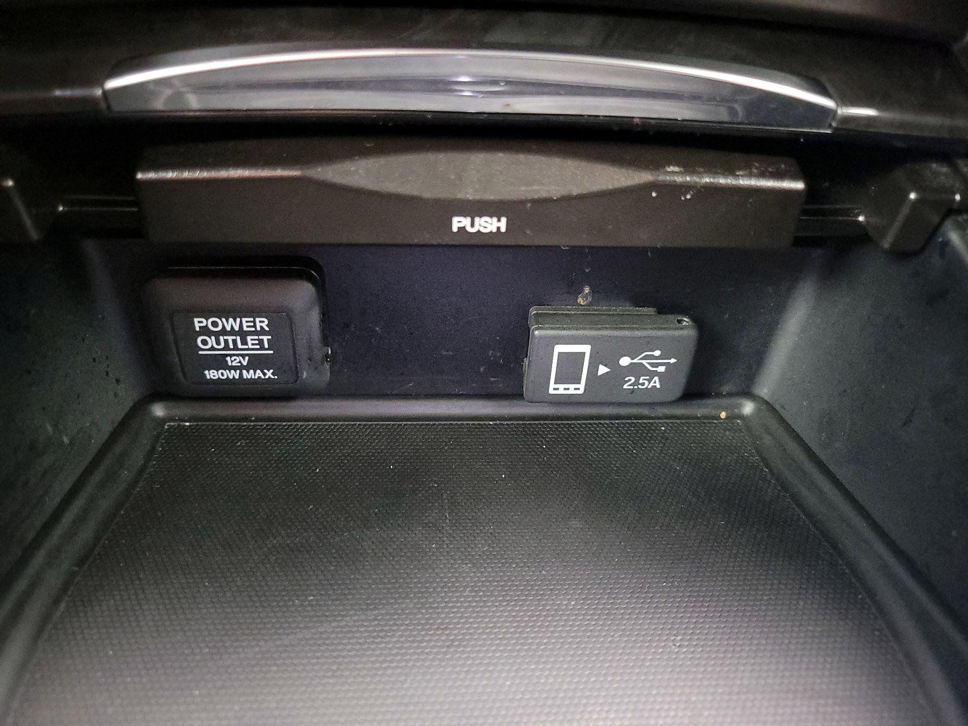 Thumbnail: 2020 Acura TLX - 19