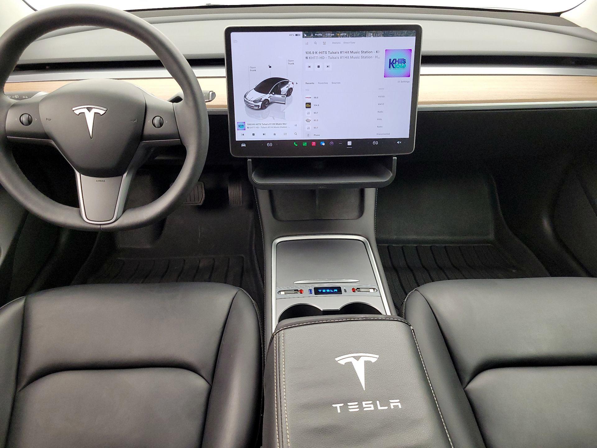 Thumbnail: 2023 Tesla Model 3 - 9