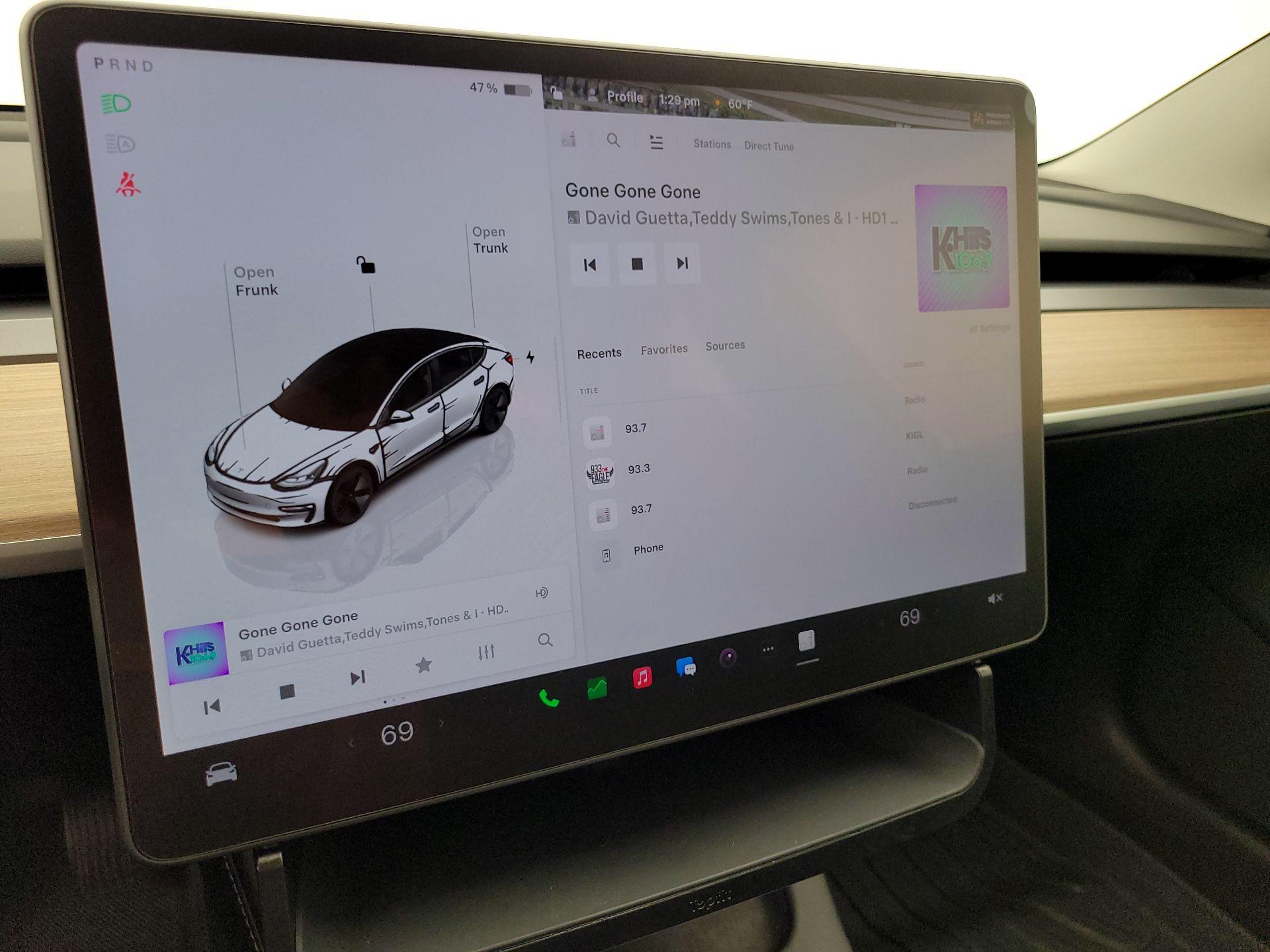Thumbnail: 2023 Tesla Model 3 - 15