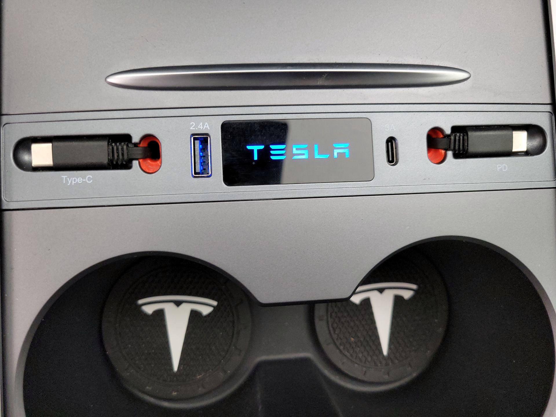 Thumbnail: 2023 Tesla Model 3 - 18