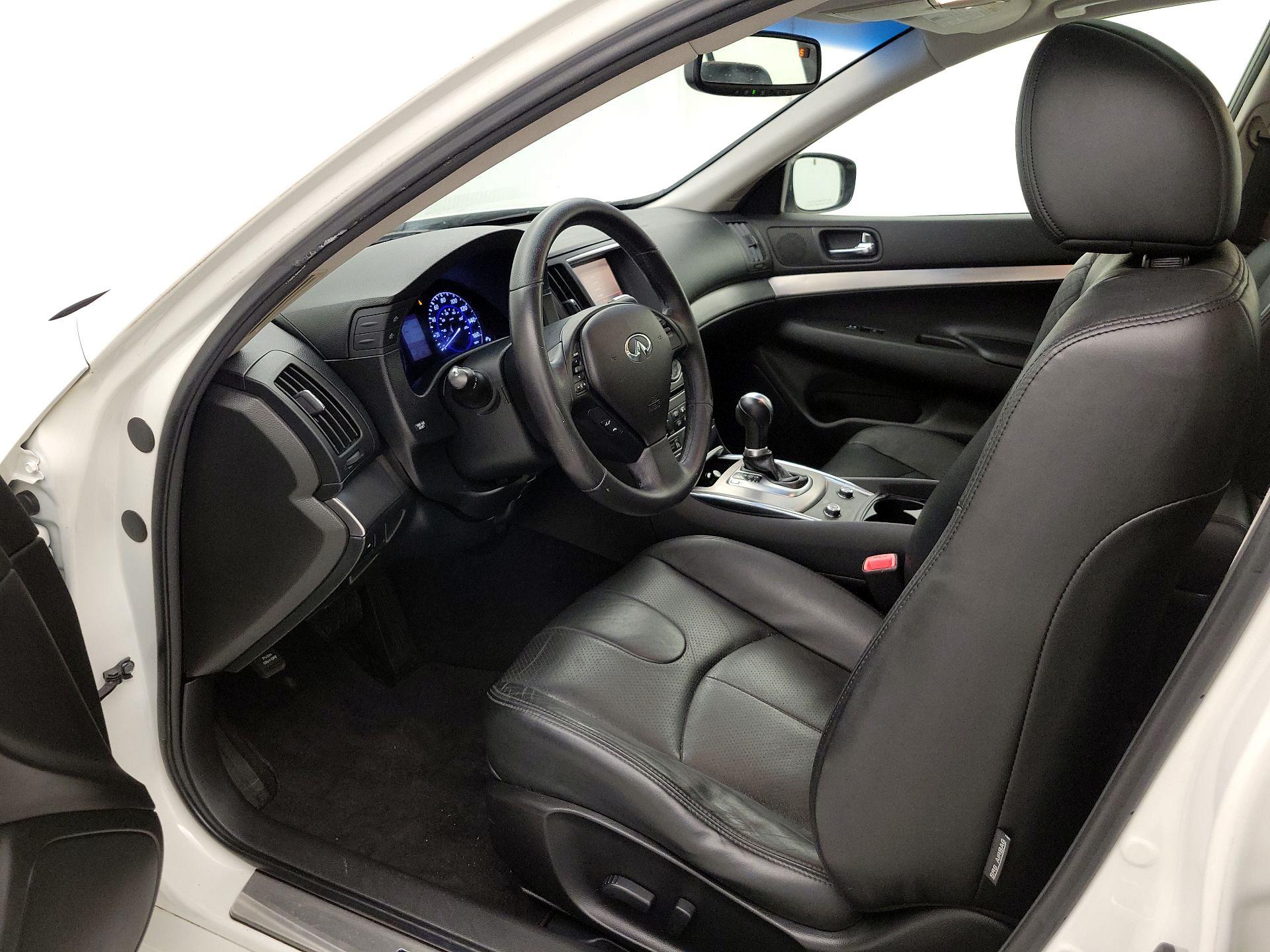 Thumbnail: 2015 INFINITI  - 11