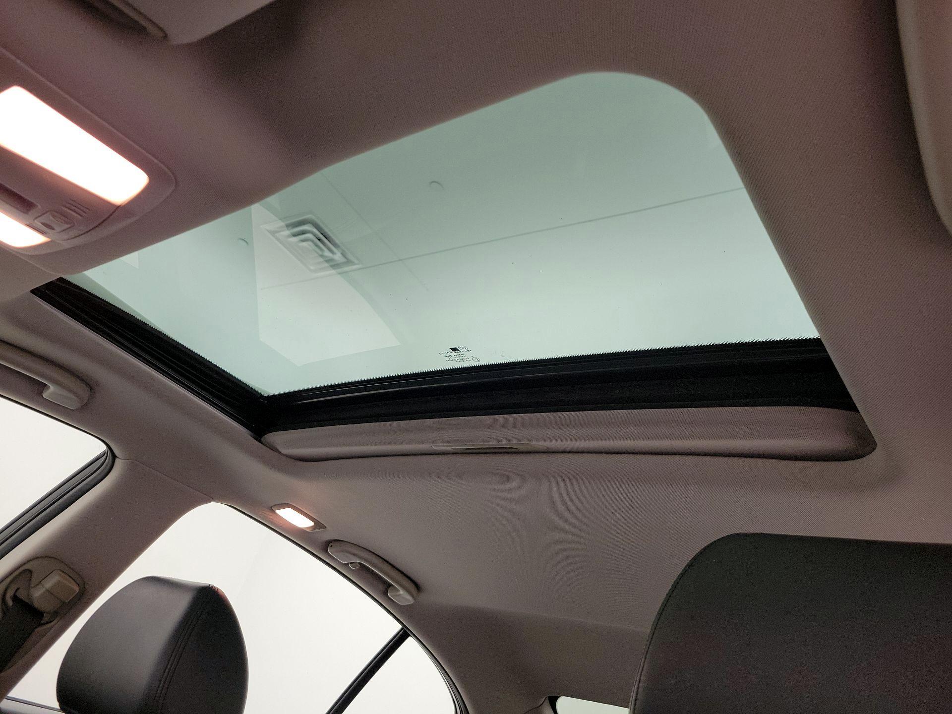 Thumbnail: 2015 INFINITI  - 19