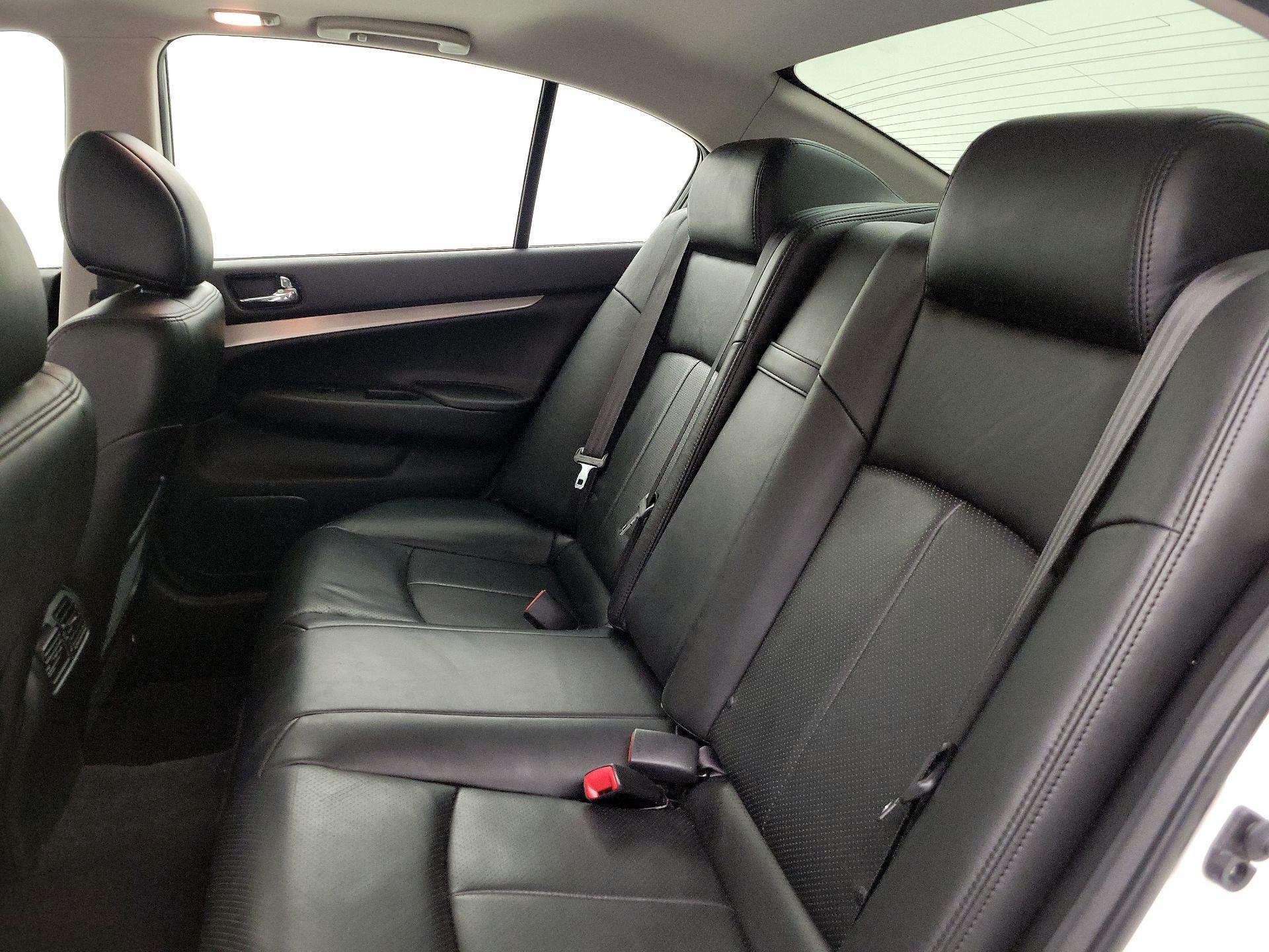 Thumbnail: 2015 INFINITI  - 20