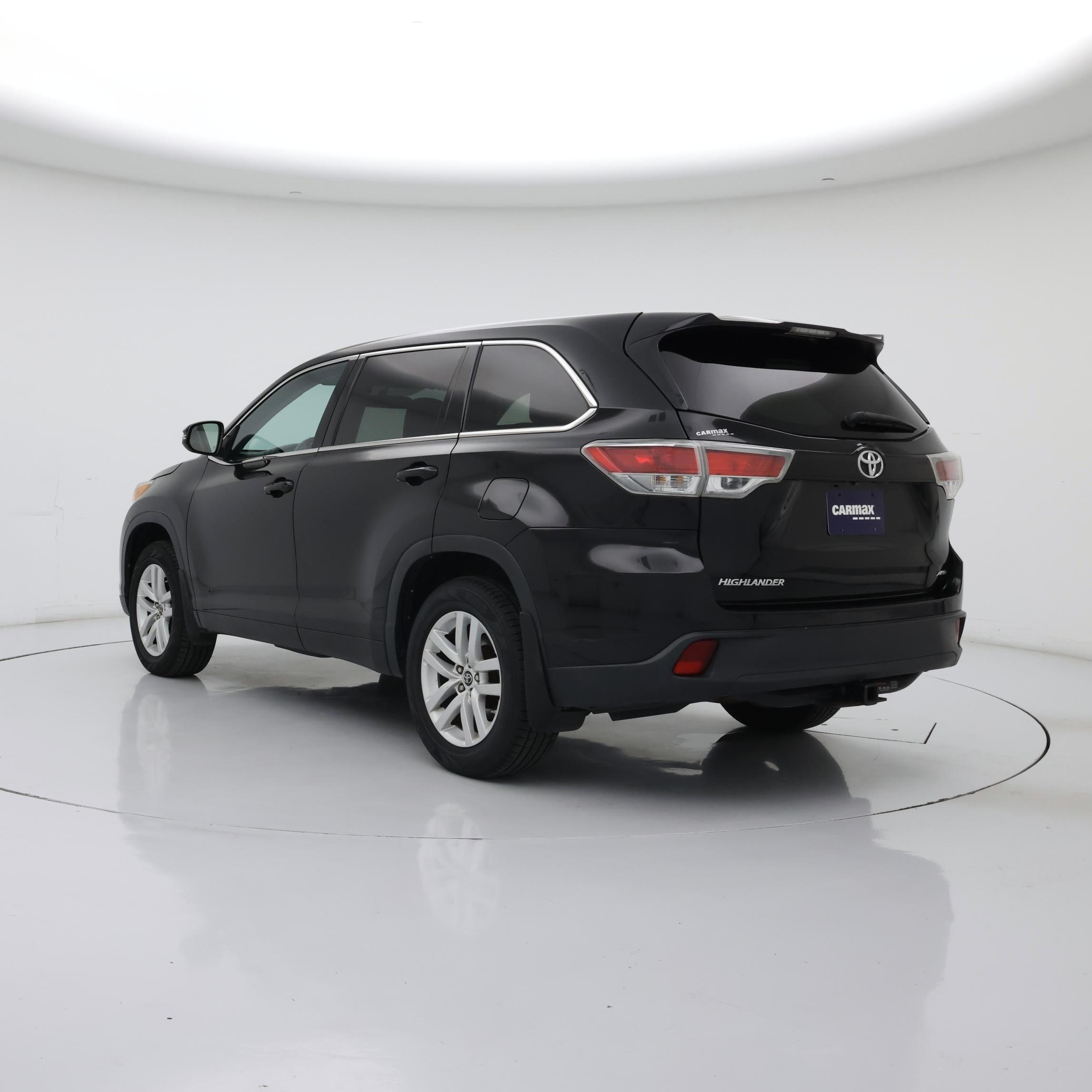 Thumbnail: 2016 Toyota Highlander - 2