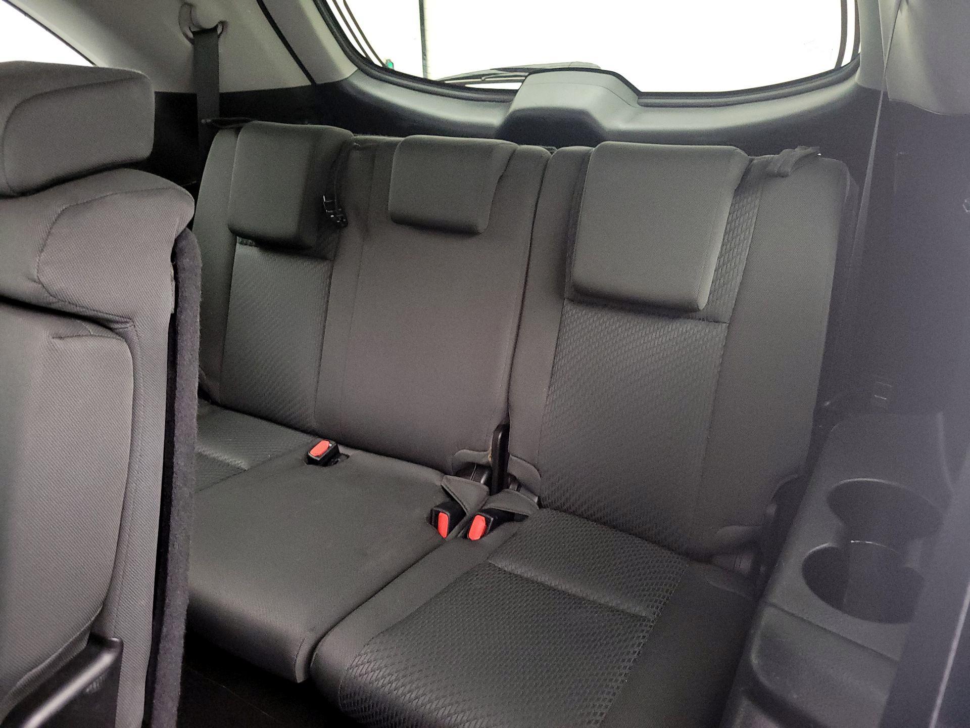 Thumbnail: 2016 Toyota Highlander - 20