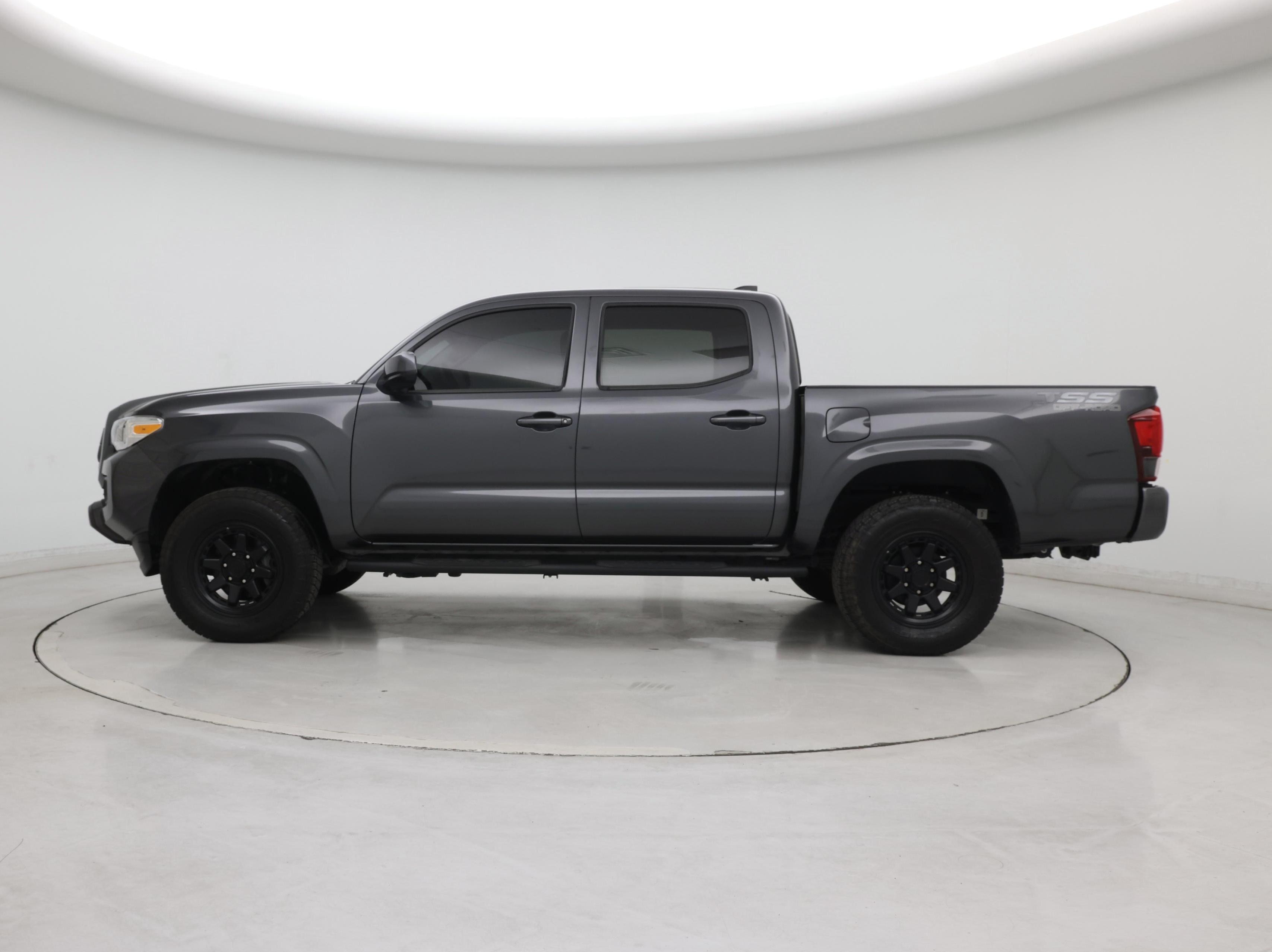 Thumbnail: 2023 Toyota Tacoma - 3