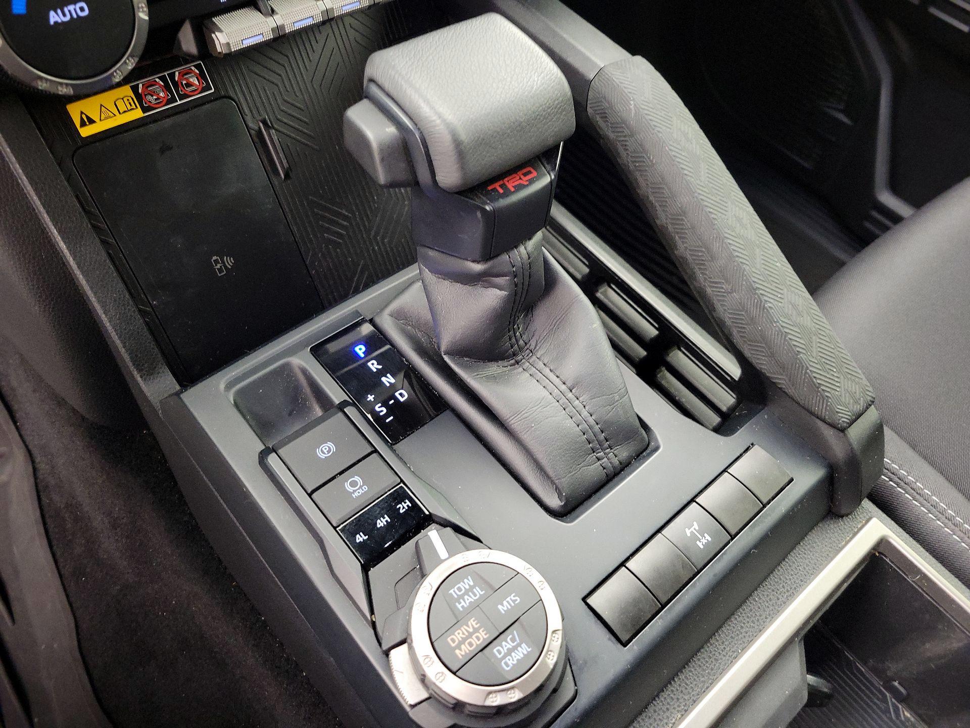 Thumbnail: 2024 Toyota Tacoma - 17