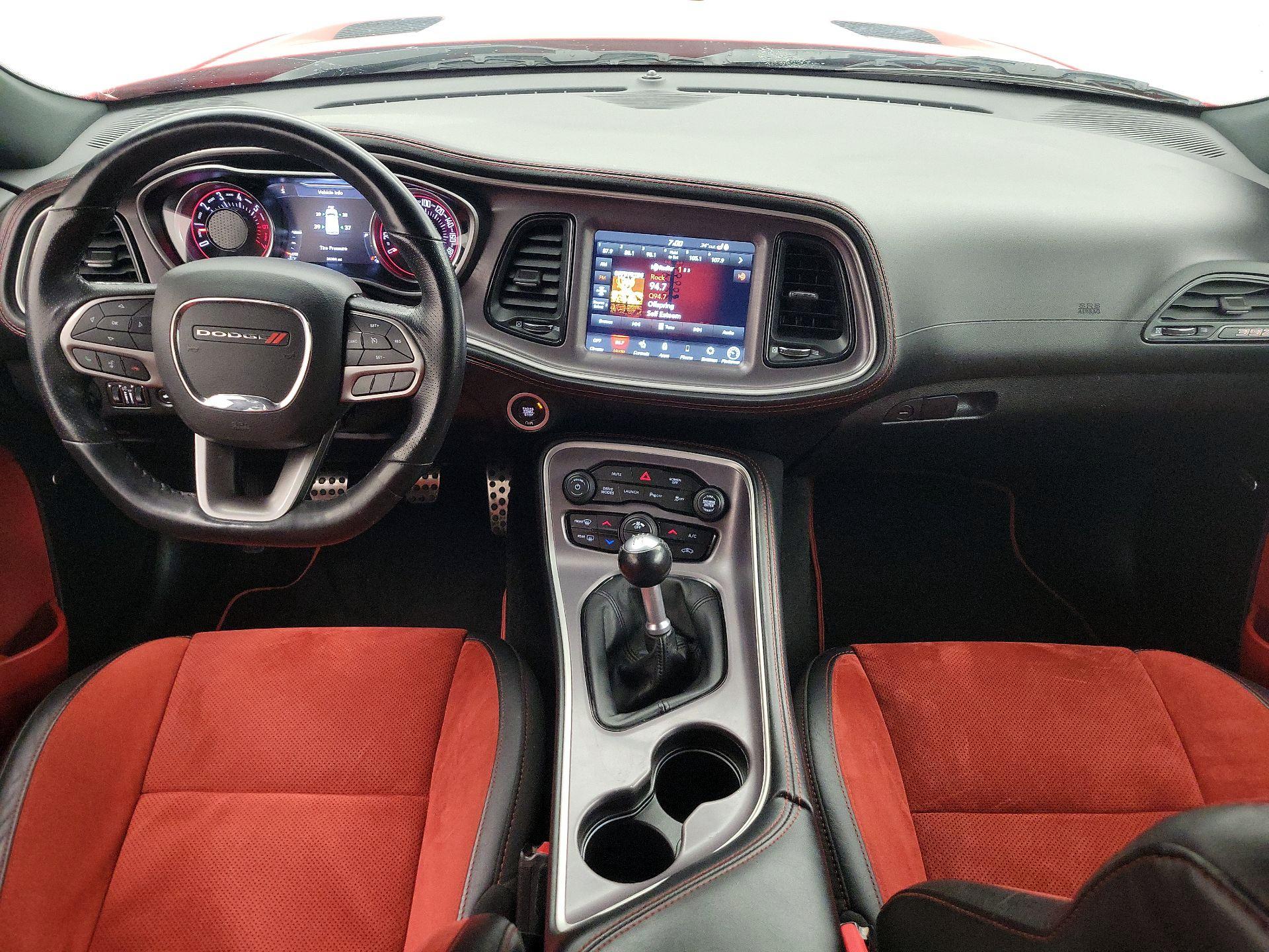Thumbnail: 2022 Dodge Challenger - 9