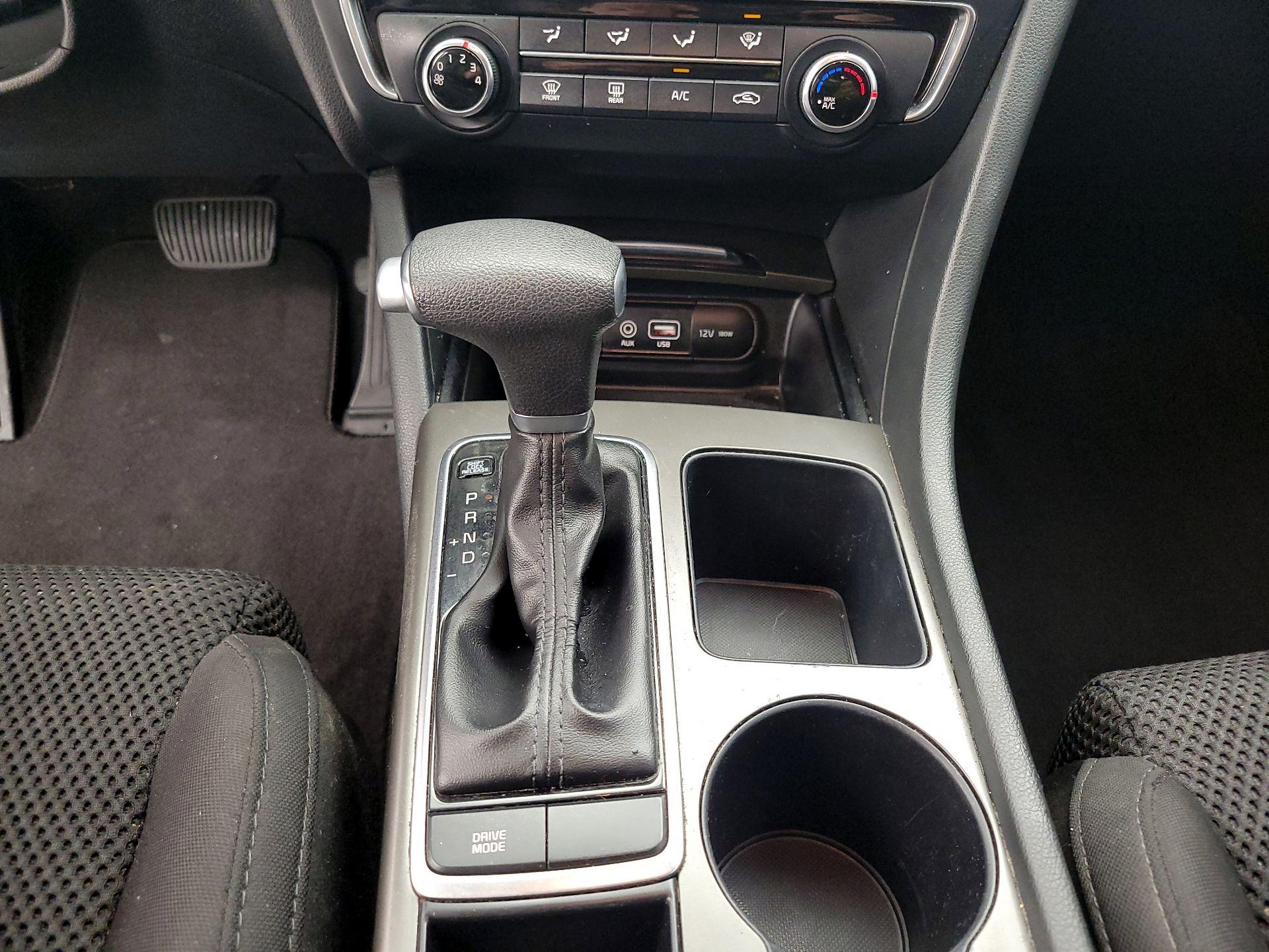 Thumbnail: 2019 Kia Optima - 17