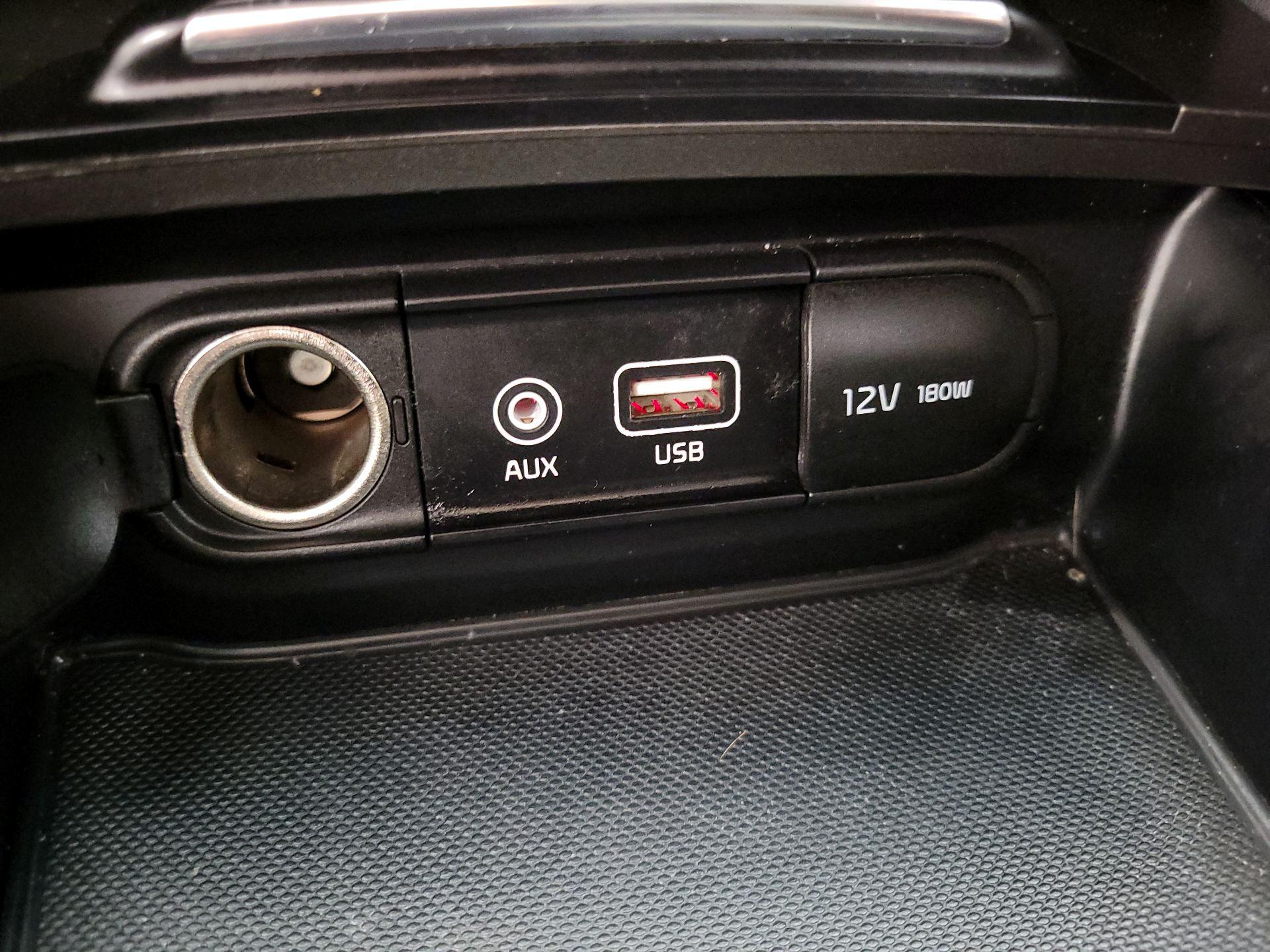 Thumbnail: 2019 Kia Optima - 18