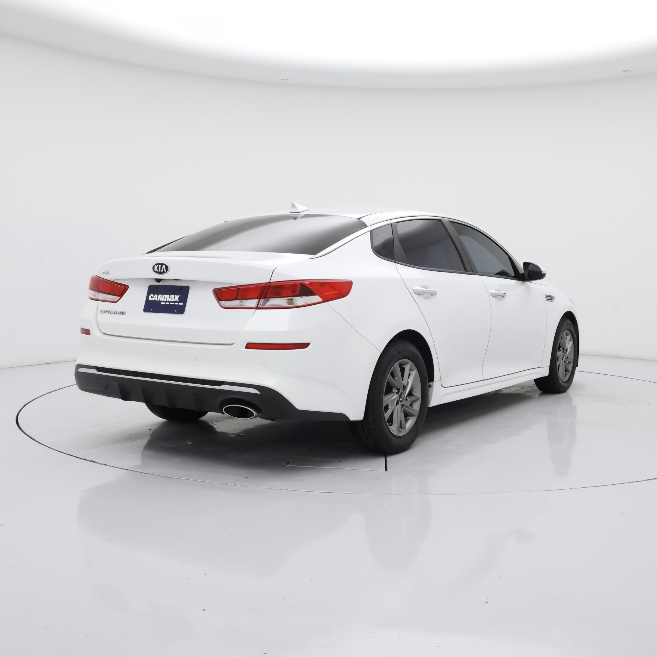 Thumbnail: 2019 Kia Optima - 8