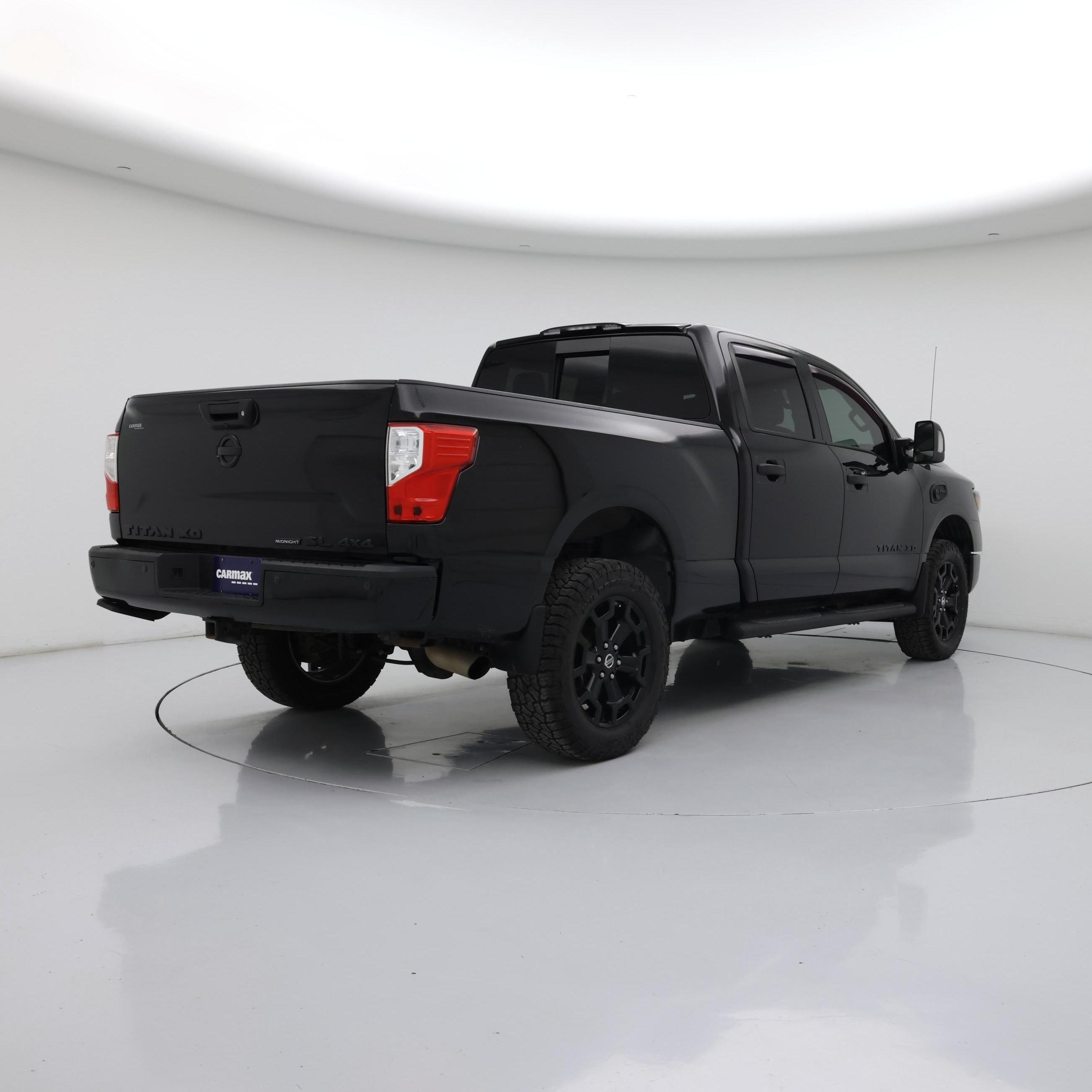 Thumbnail: 2018 Nissan Titan - 8