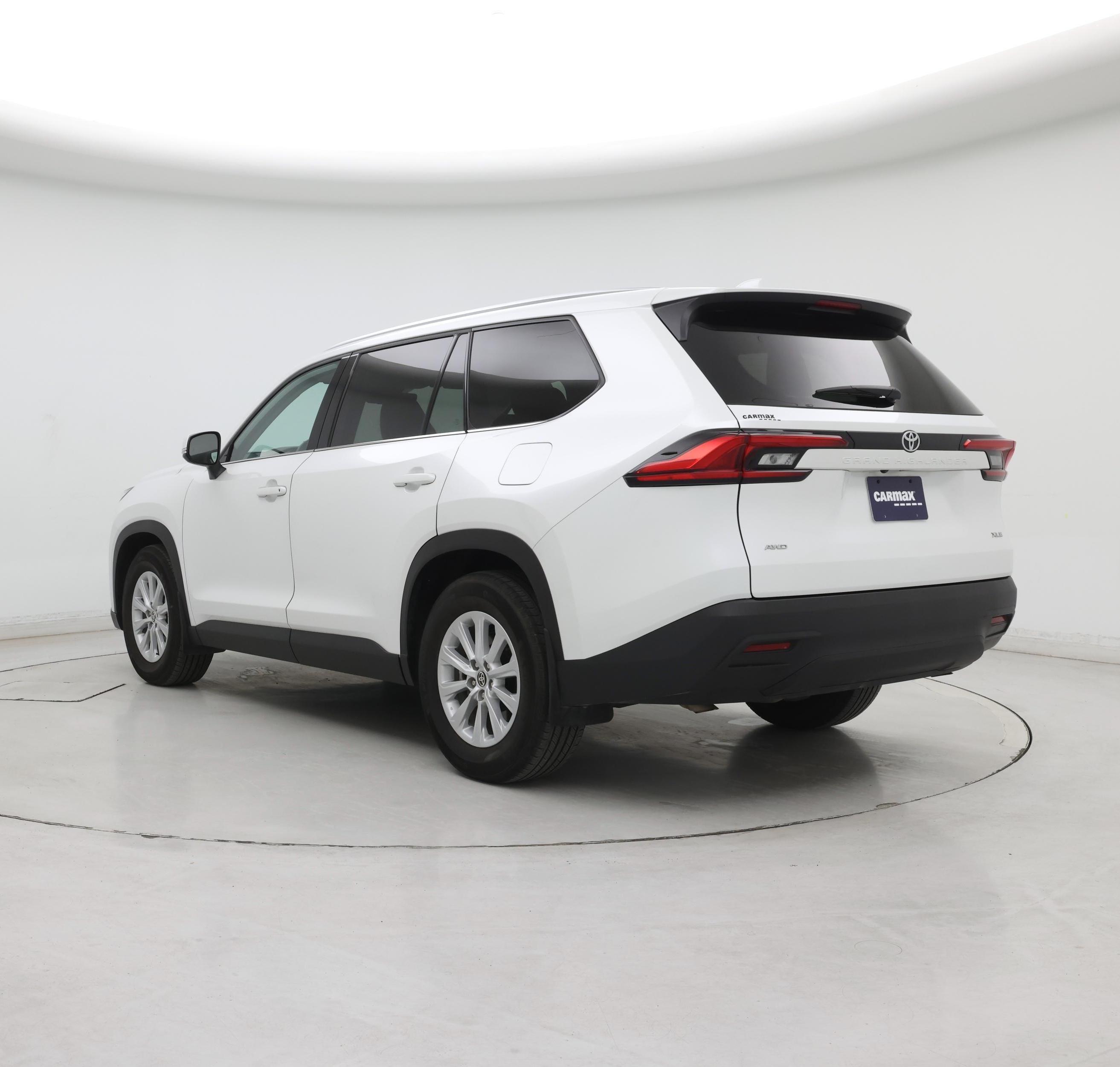 Thumbnail: 2024 Toyota Grand Highlander - 2