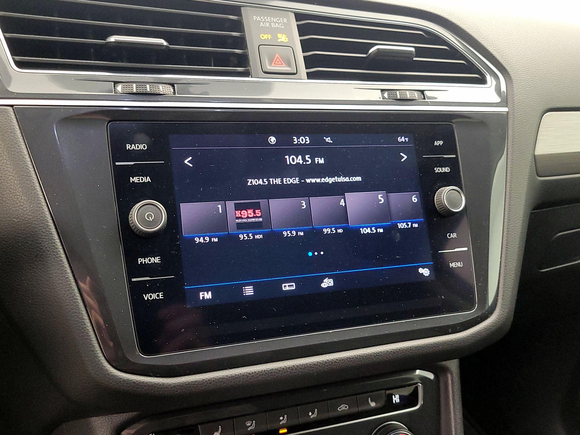 Thumbnail: 2020 Volkswagen Tiguan - 15