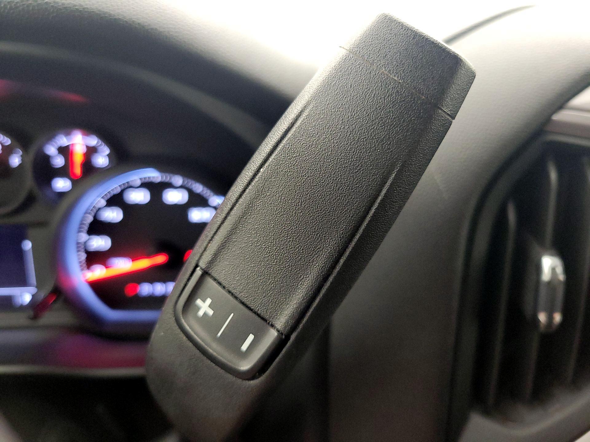 Thumbnail: 2022 Chevrolet Silverado 1500 - 17