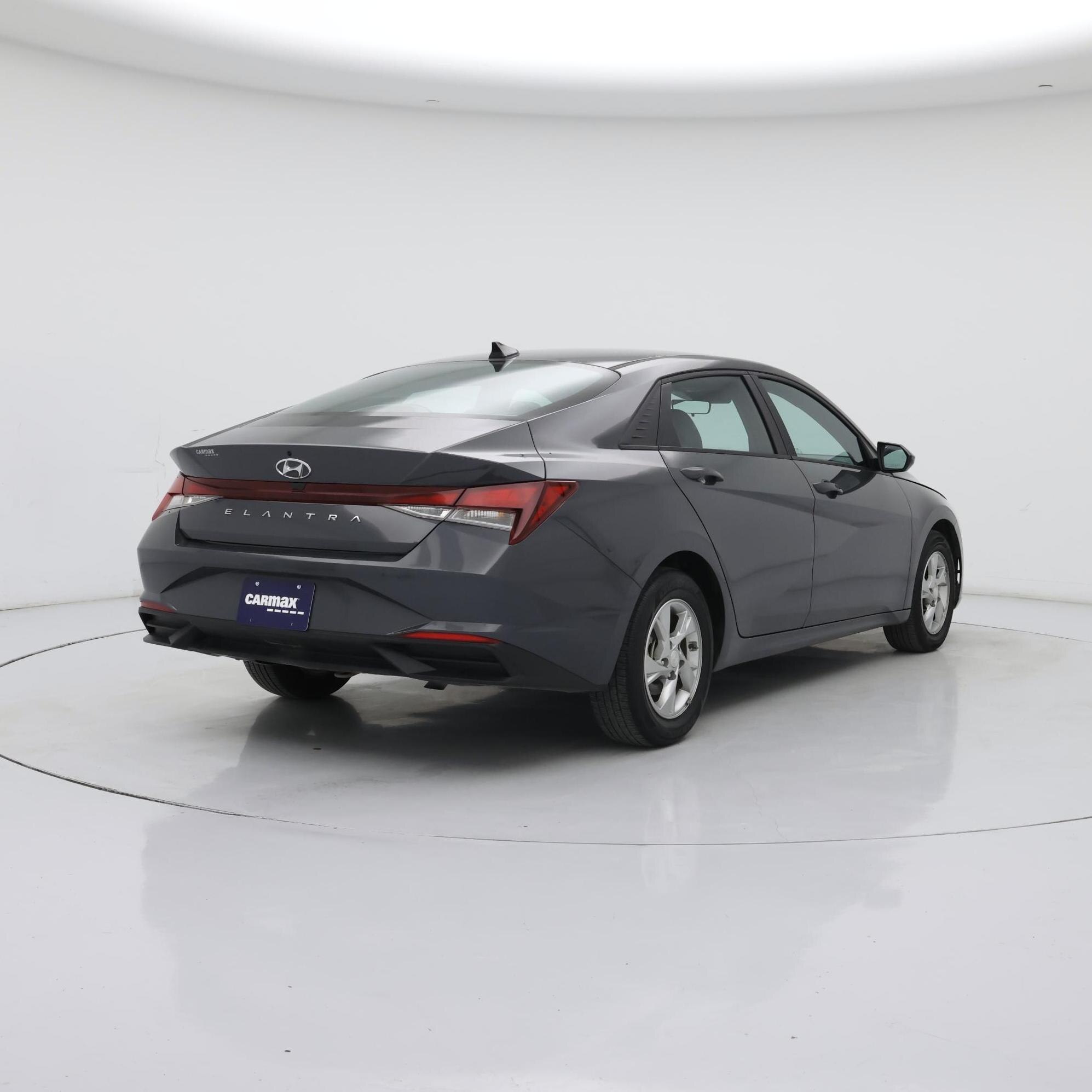 Thumbnail: 2023 Hyundai Elantra - 8