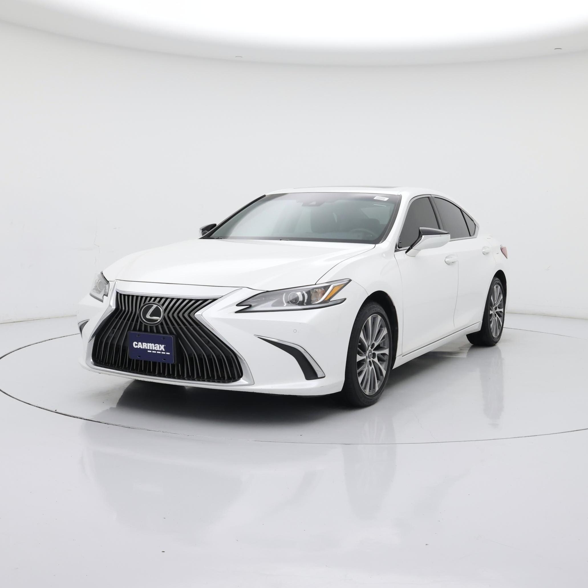 Thumbnail: 2021 Lexus ES - 4