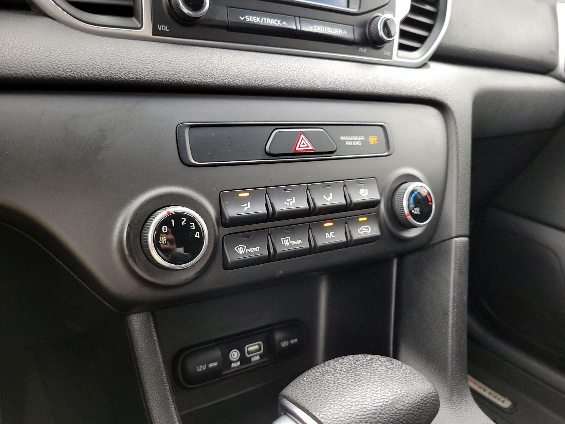 Thumbnail: 2019 Kia Sportage - 16