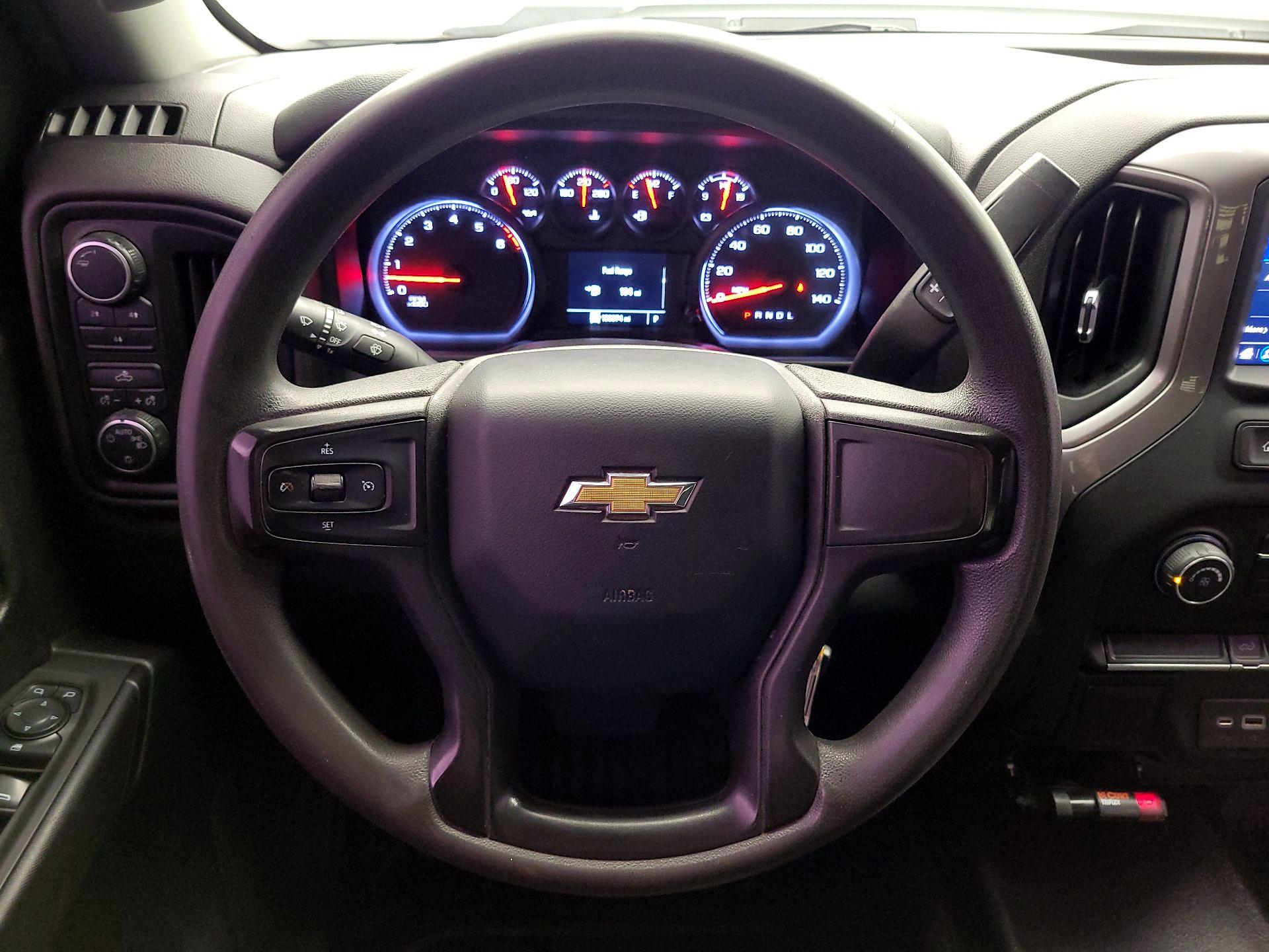 Thumbnail: 2021 Chevrolet Silverado 2500 - 10