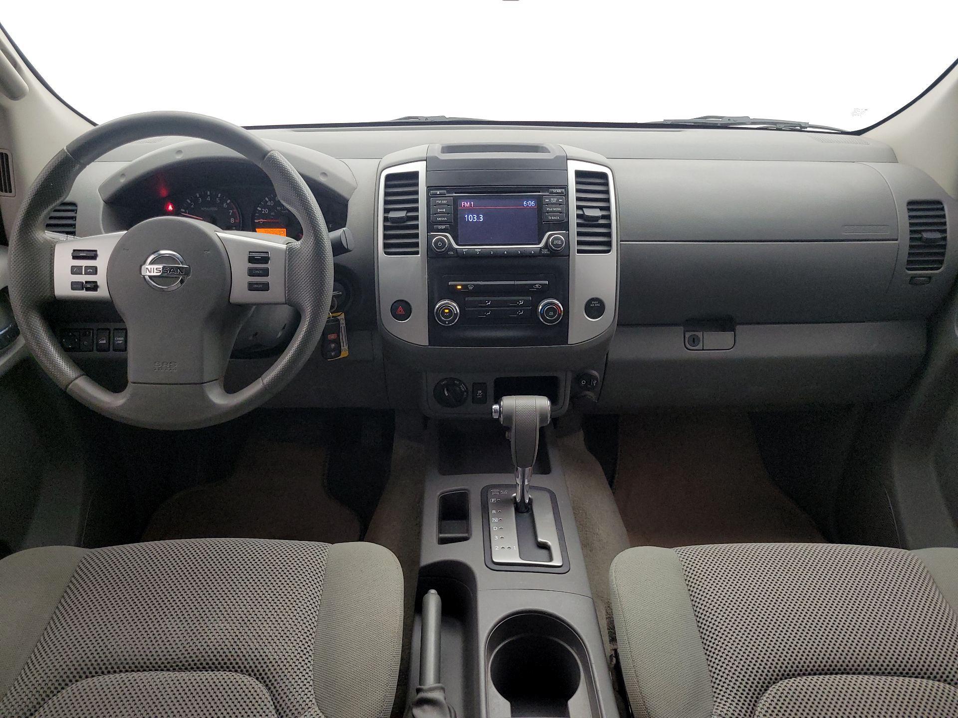 Thumbnail: 2017 Nissan Frontier - 9