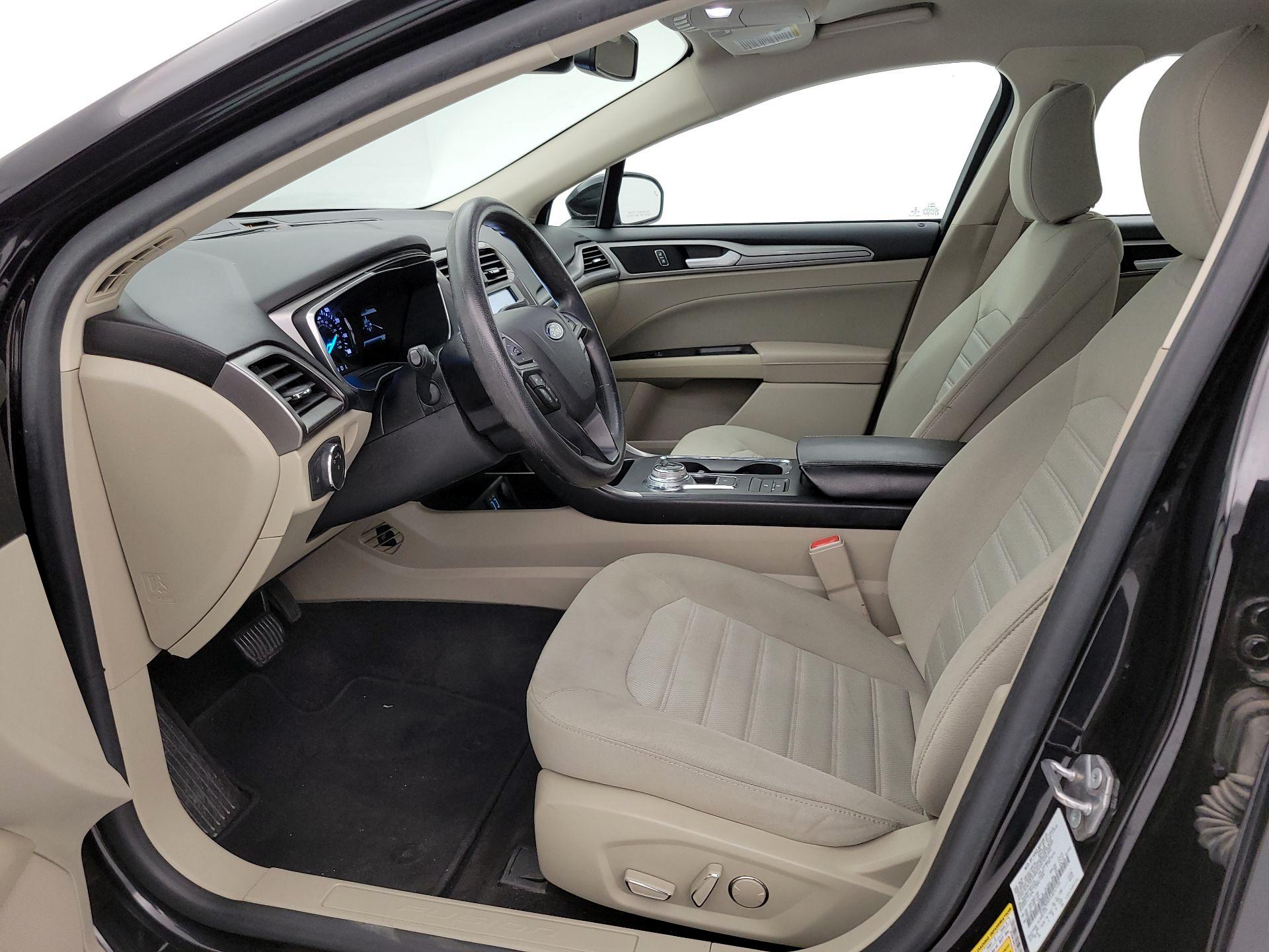 Thumbnail: 2020 Ford Fusion - 11