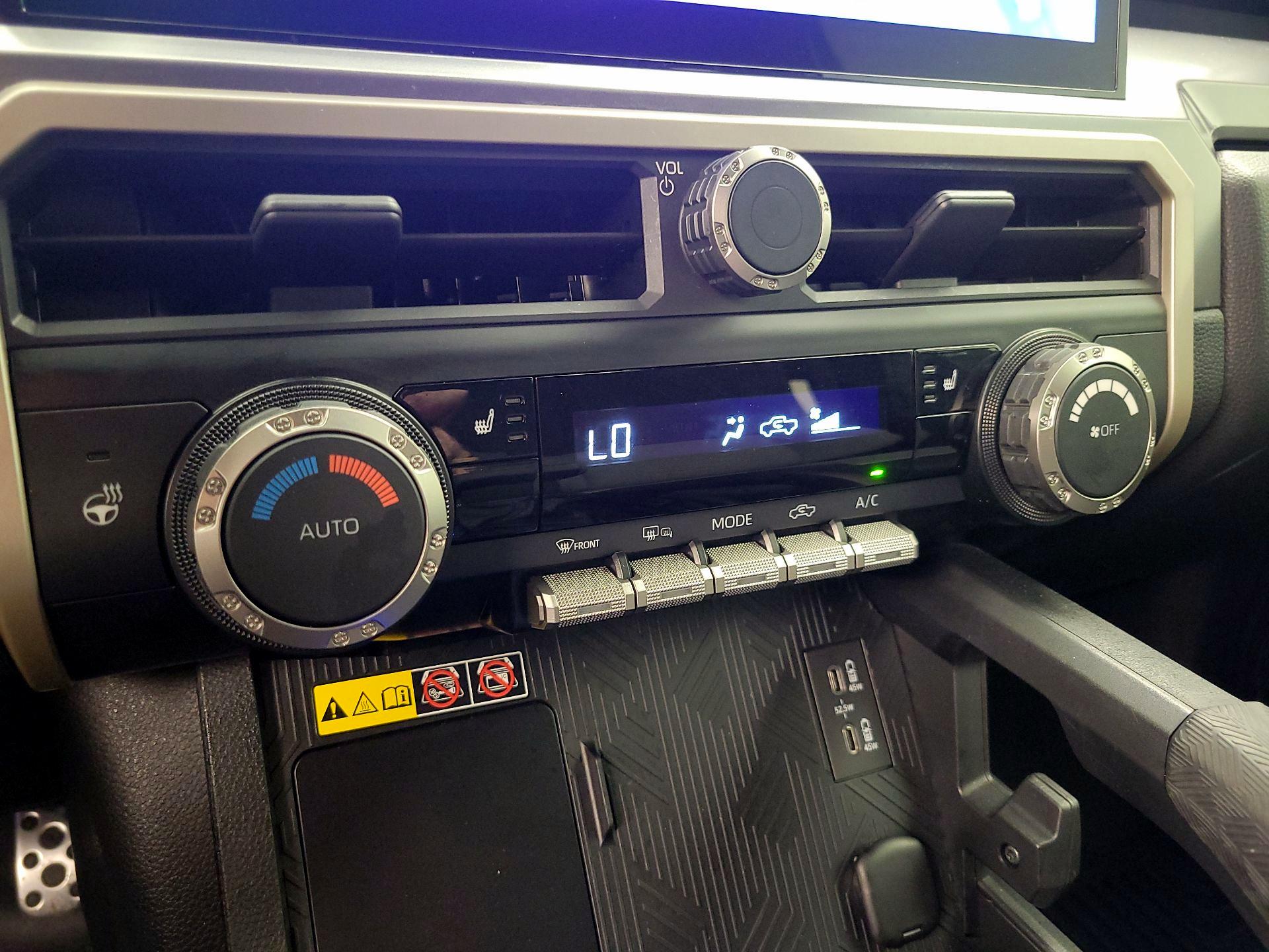 Thumbnail: 2024 Toyota Tacoma - 16