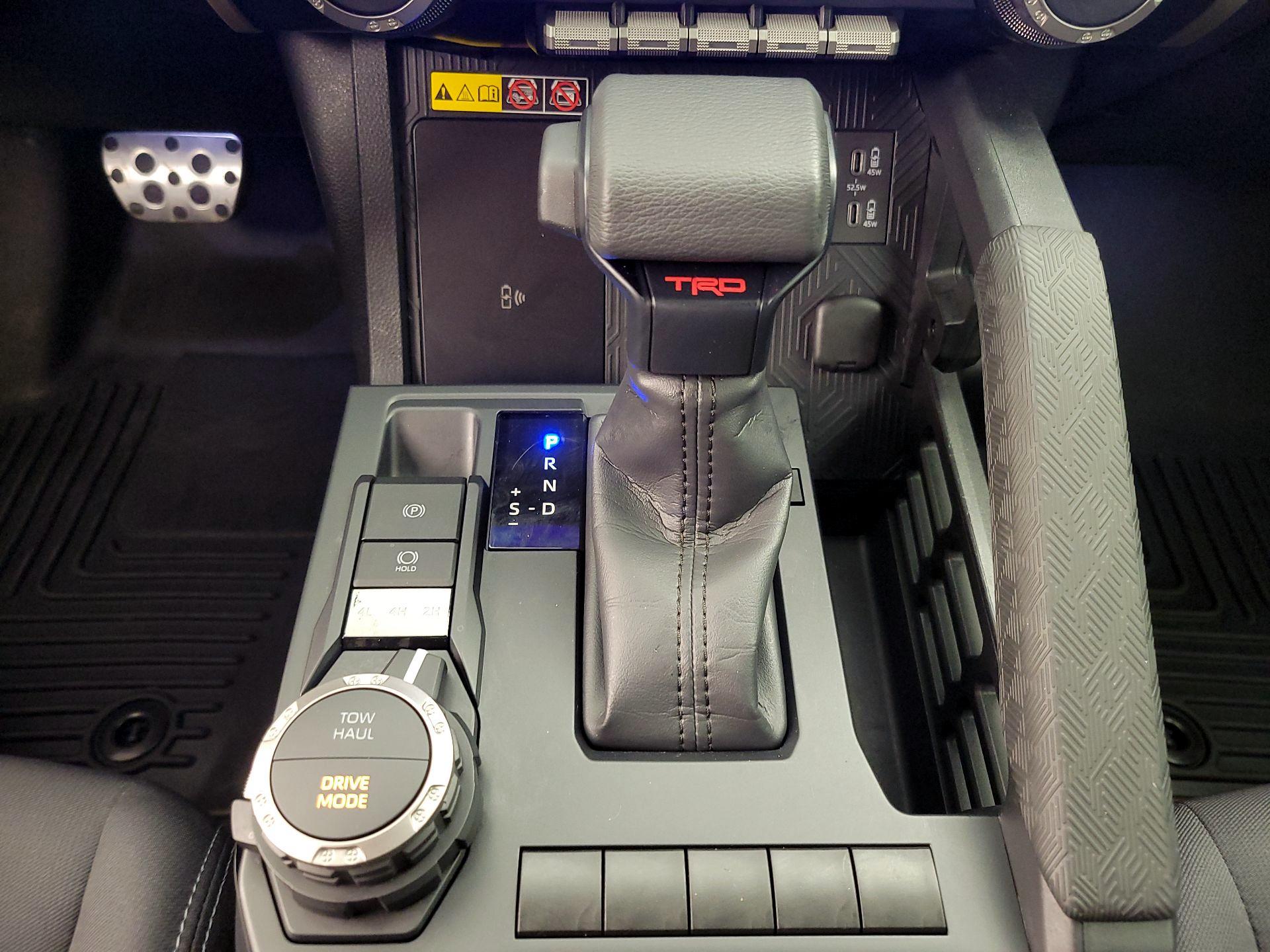 Thumbnail: 2024 Toyota Tacoma - 17