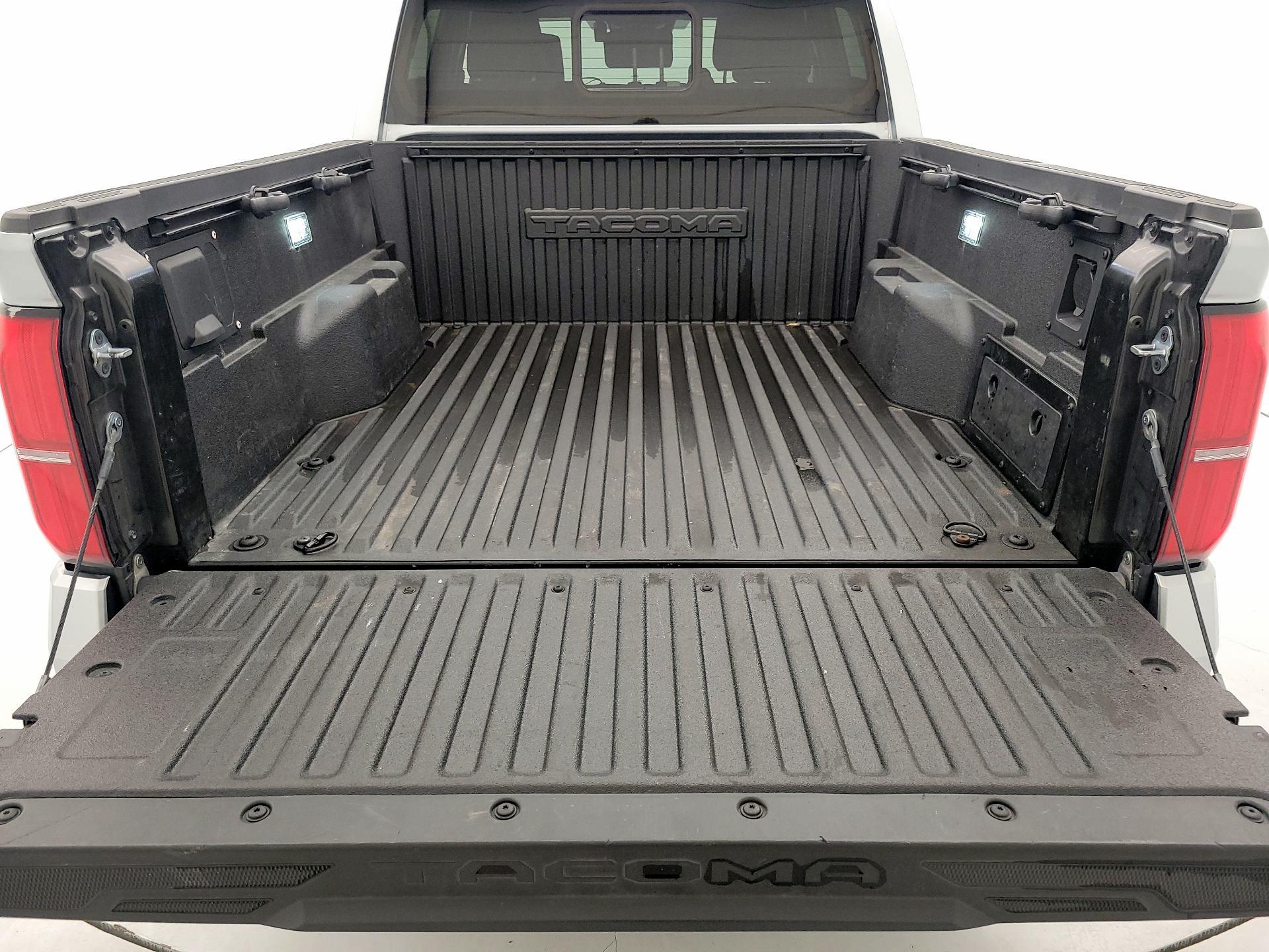 Thumbnail: 2024 Toyota Tacoma - 20