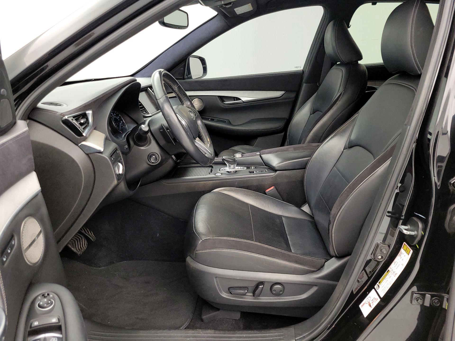 Thumbnail: 2019 INFINITI QX50 - 11