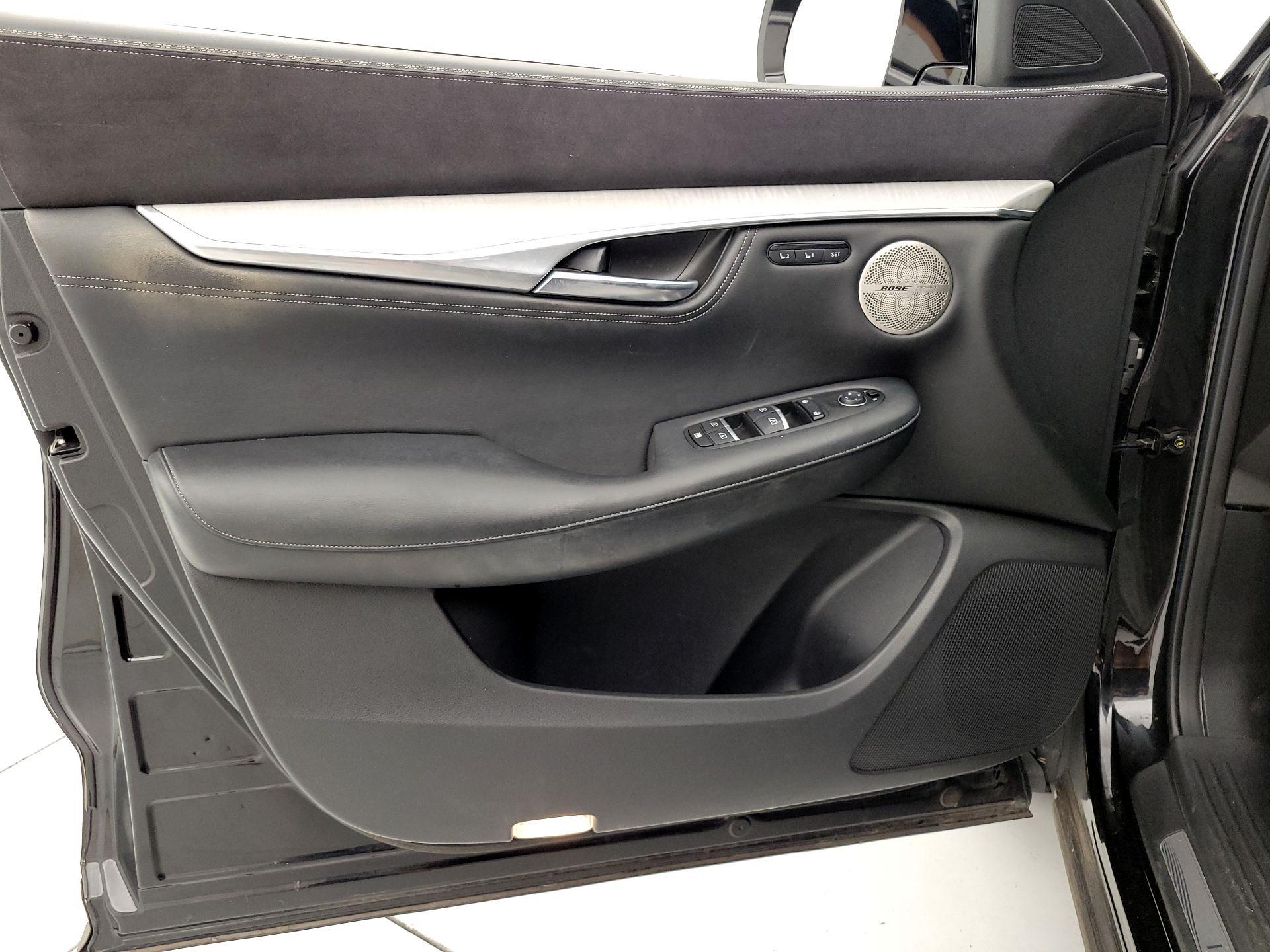 Thumbnail: 2019 INFINITI QX50 - 12