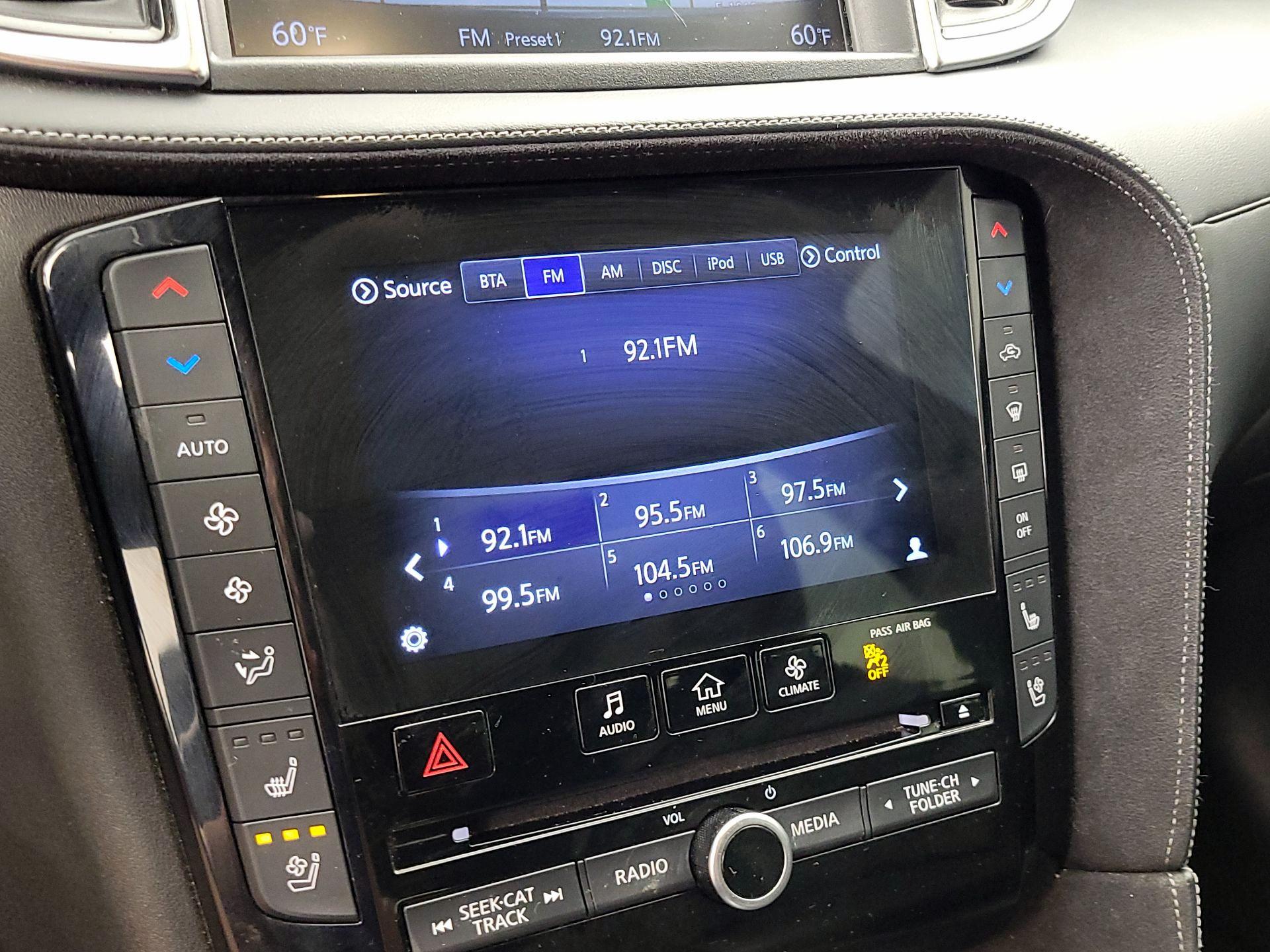 Thumbnail: 2019 INFINITI QX50 - 16