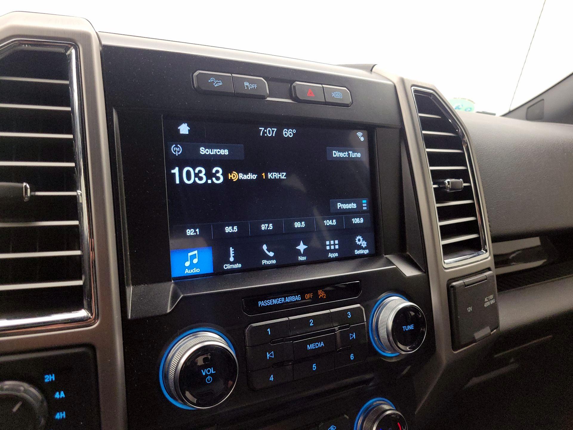 Thumbnail: 2016 Ford F-150 - 16