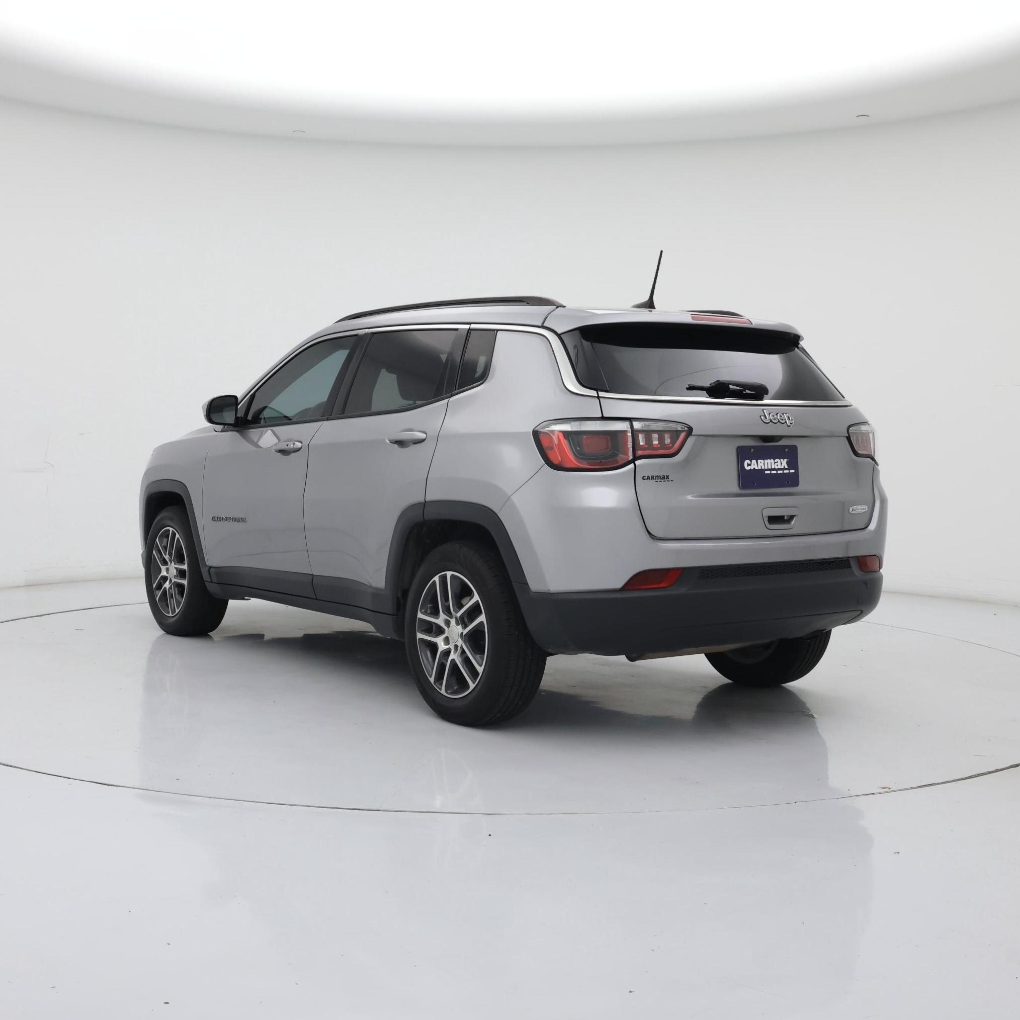 Thumbnail: 2018 Jeep Compass - 2