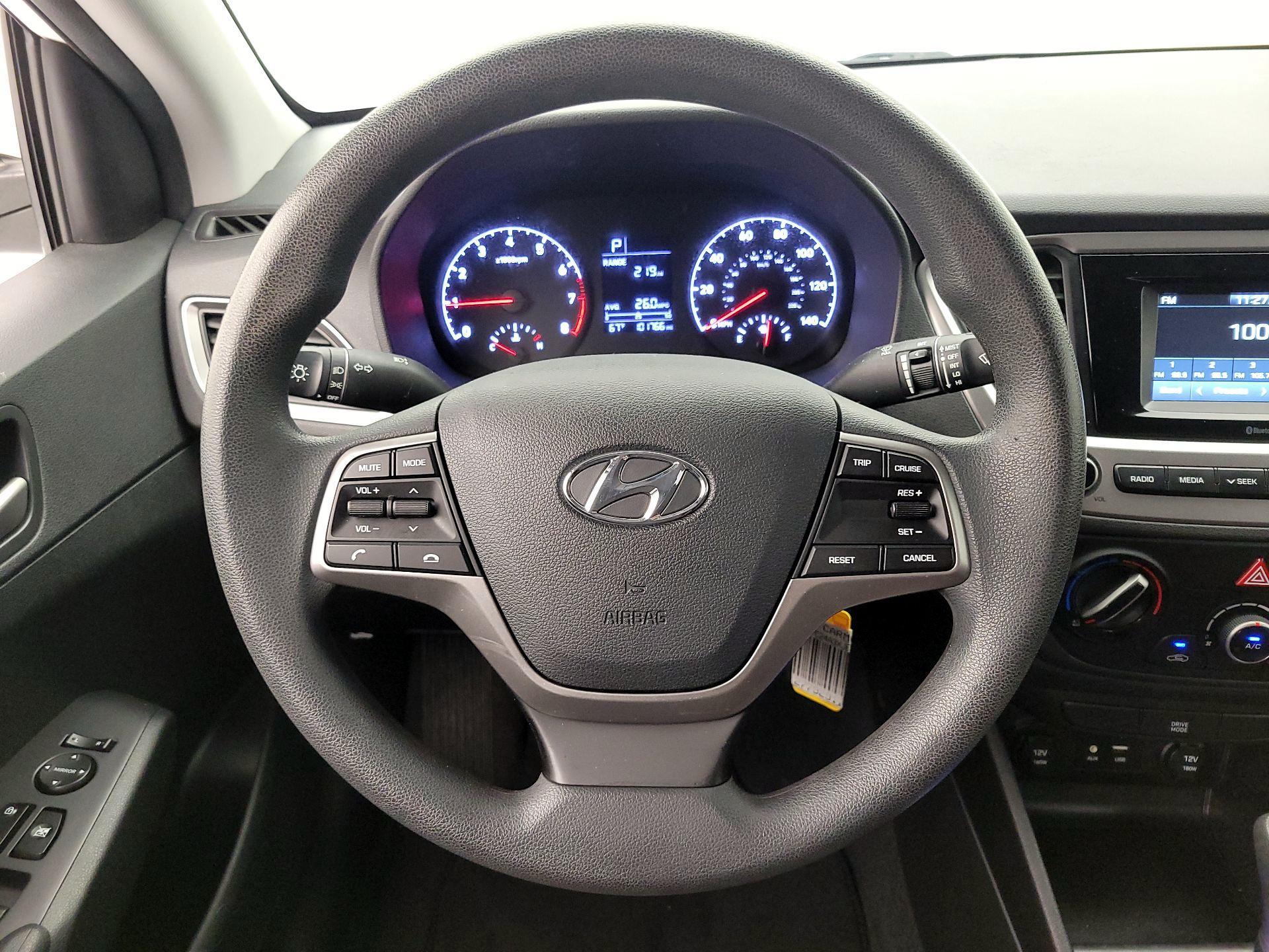 Thumbnail: 2018 Hyundai Accent - 10