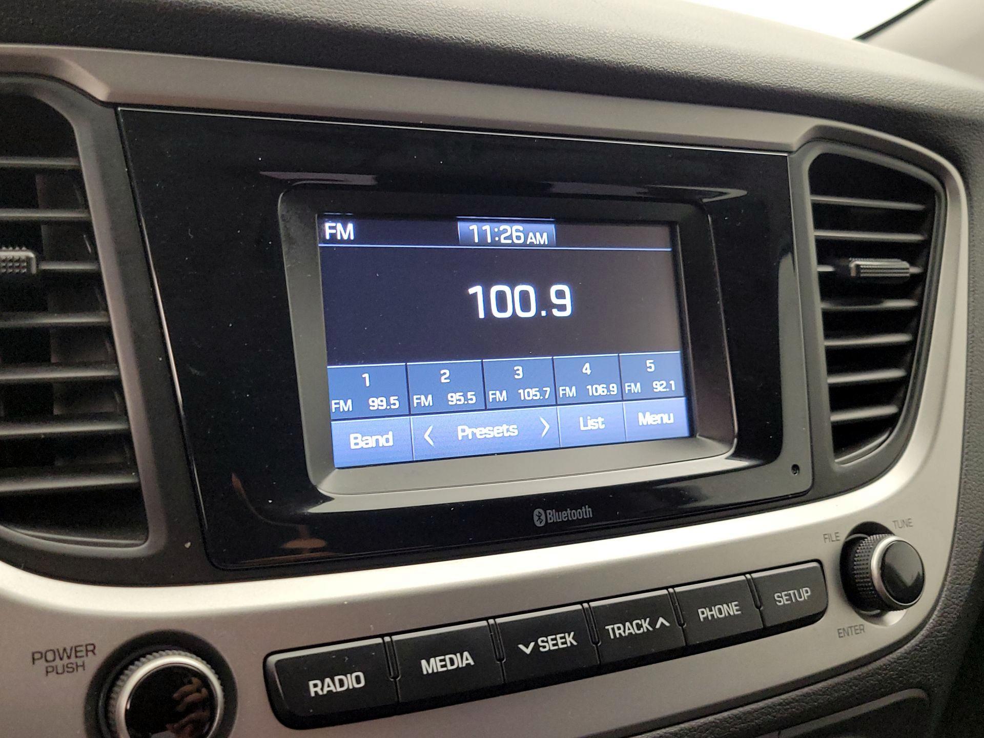 Thumbnail: 2018 Hyundai Accent - 15