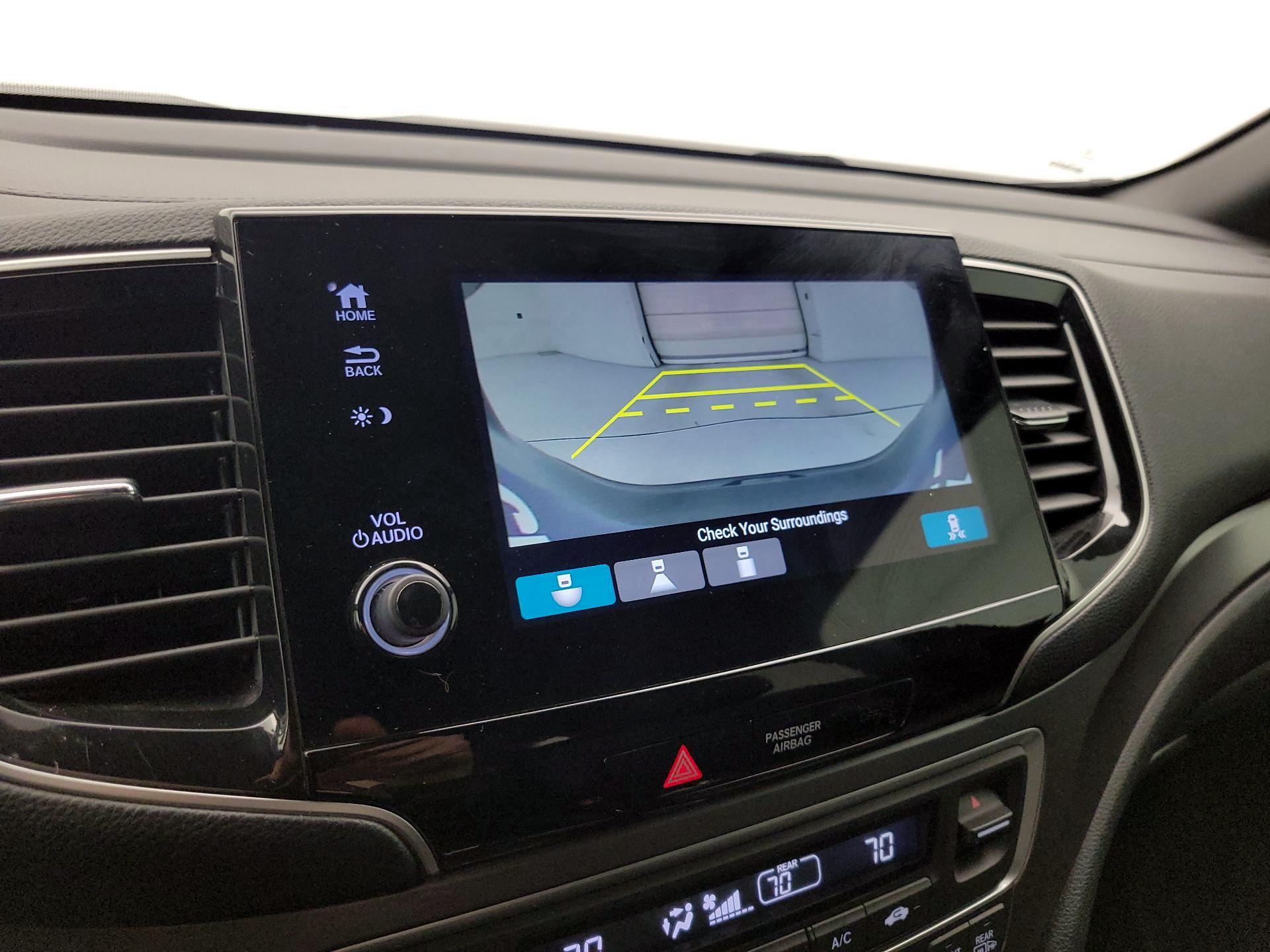 Thumbnail: 2019 Honda Passport - 14