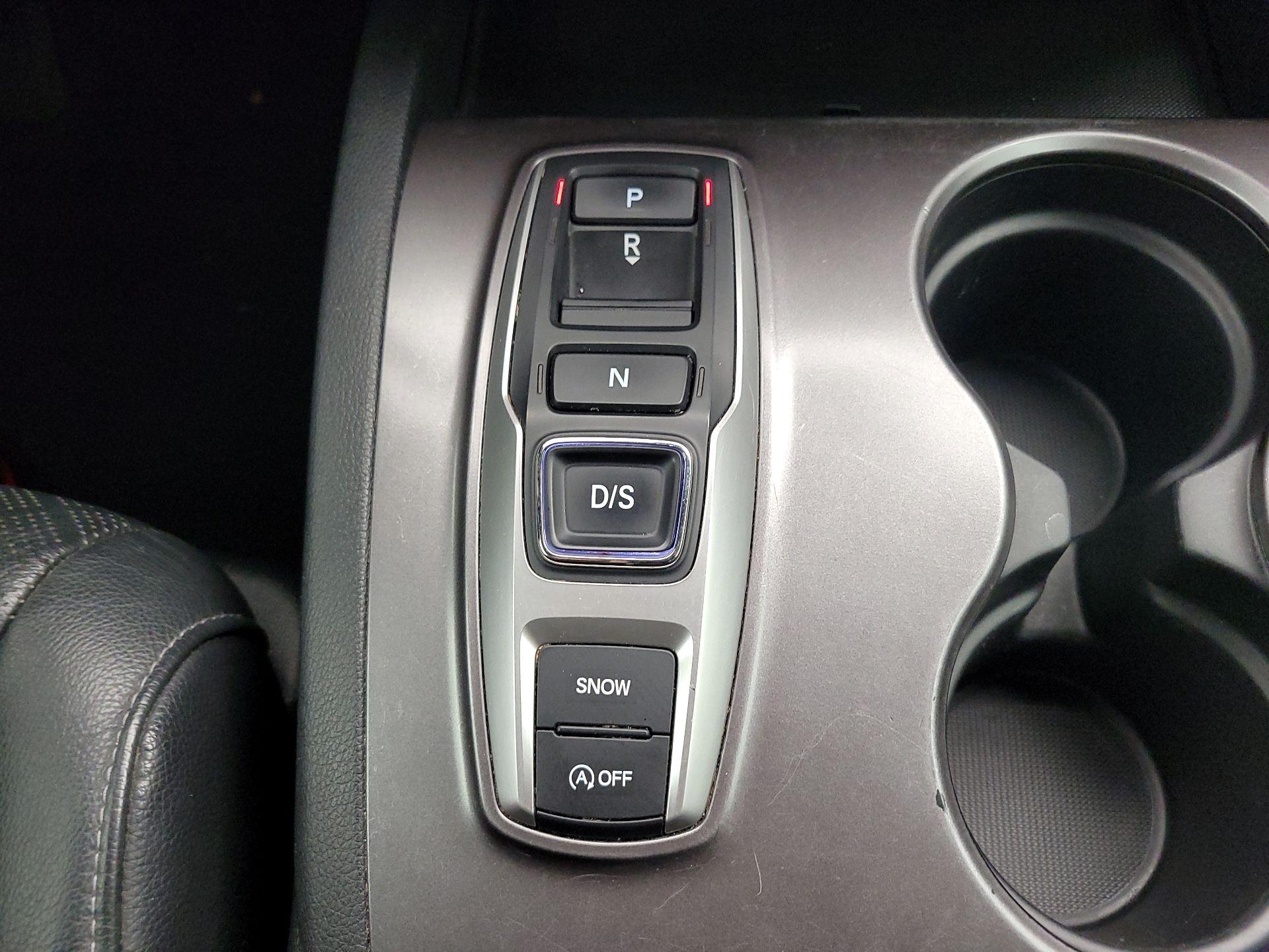 Thumbnail: 2019 Honda Passport - 17