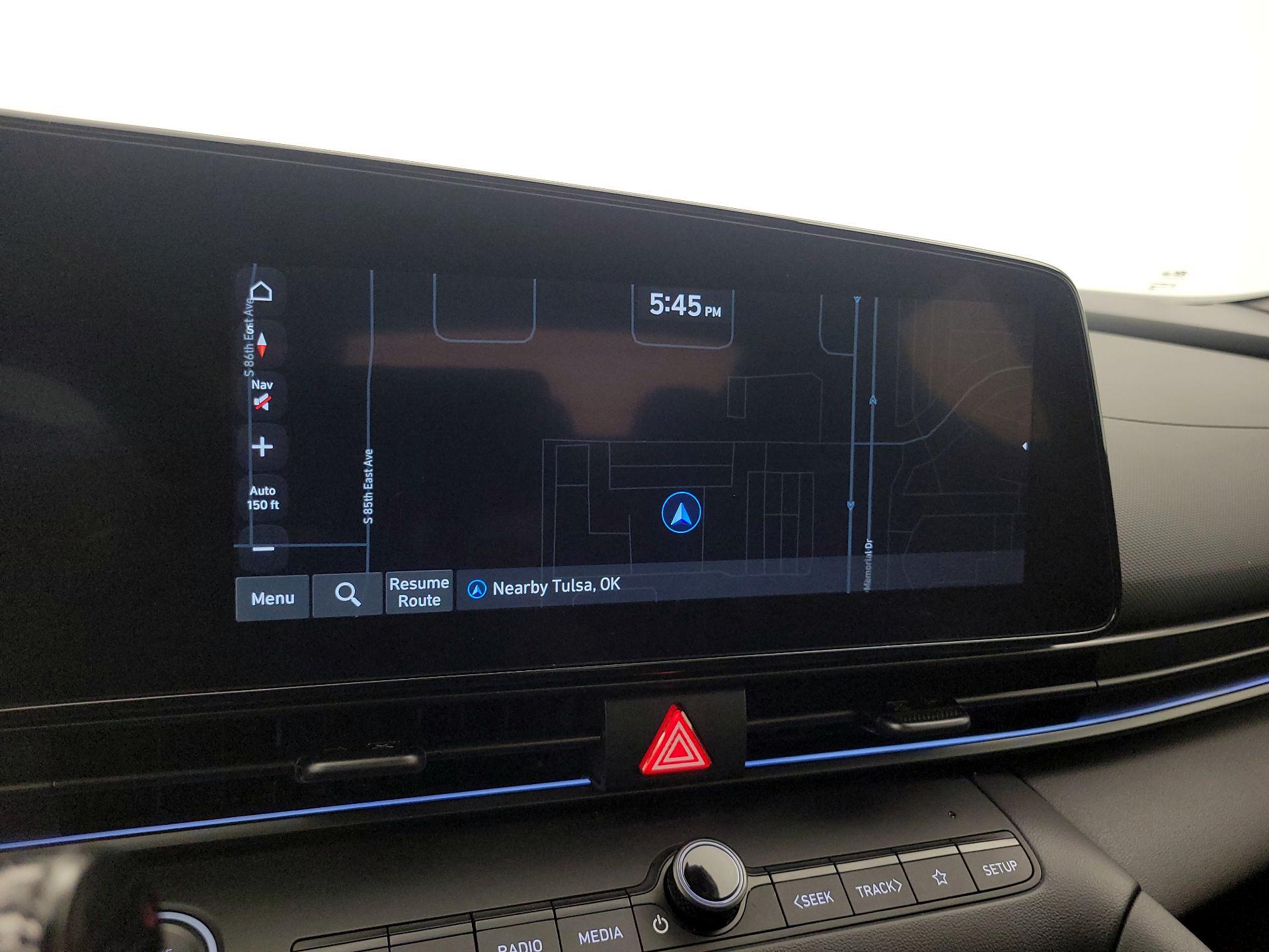 Thumbnail: 2025 Hyundai Elantra - 14