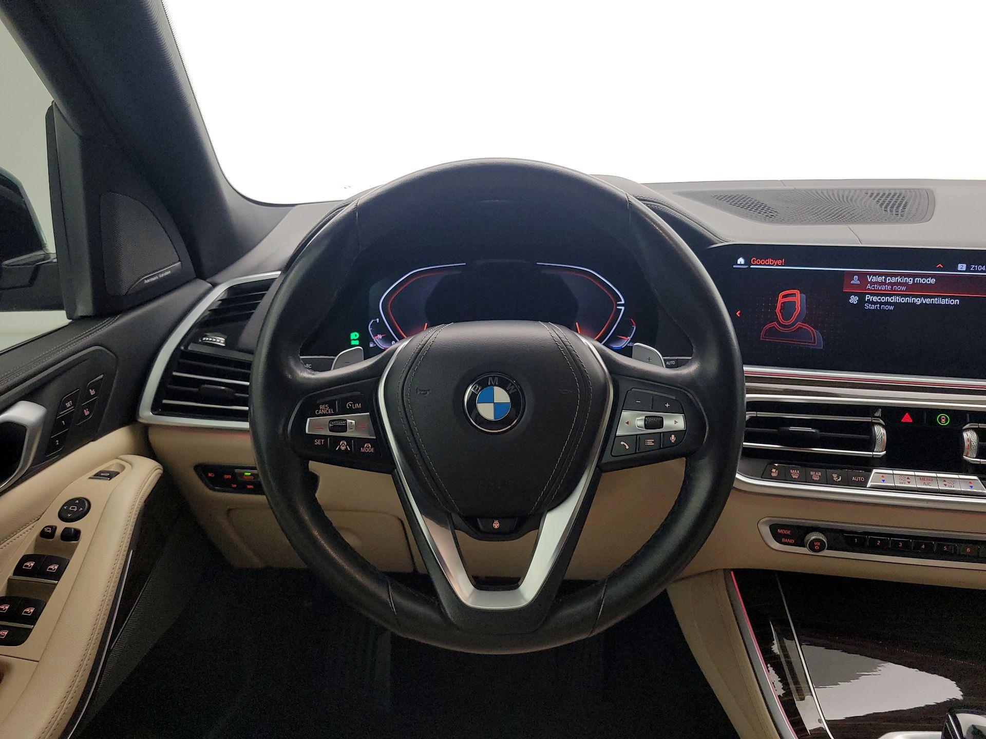 Thumbnail: 2021 BMW X5 - 10