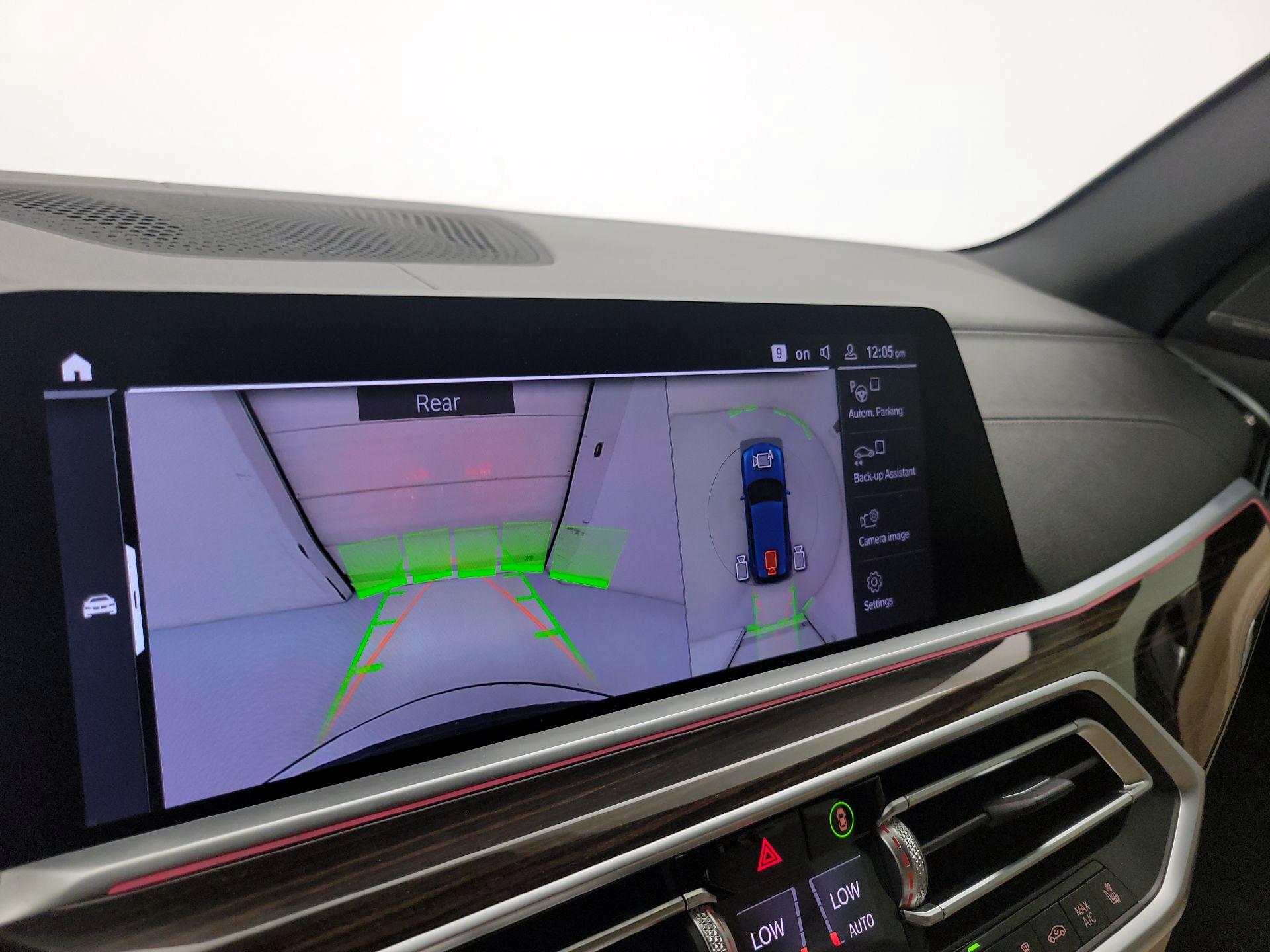 Thumbnail: 2021 BMW X5 - 15