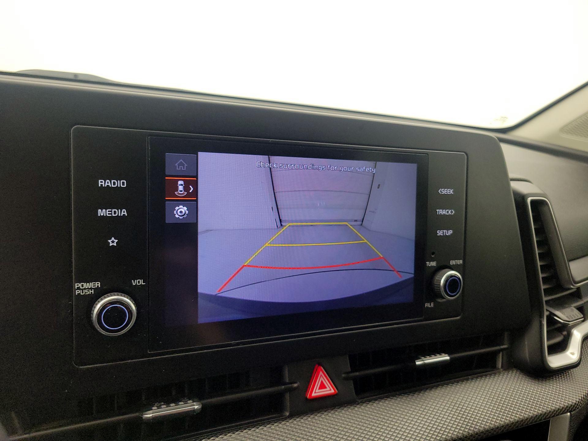 Thumbnail: 2023 Kia Sportage - 14