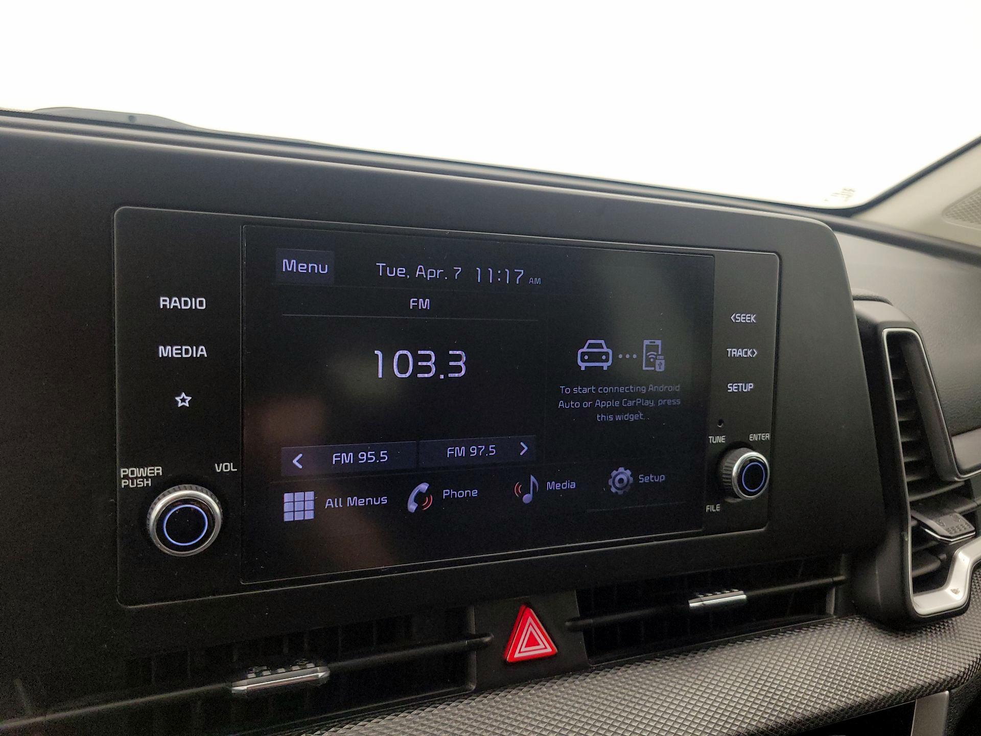 Thumbnail: 2023 Kia Sportage - 15