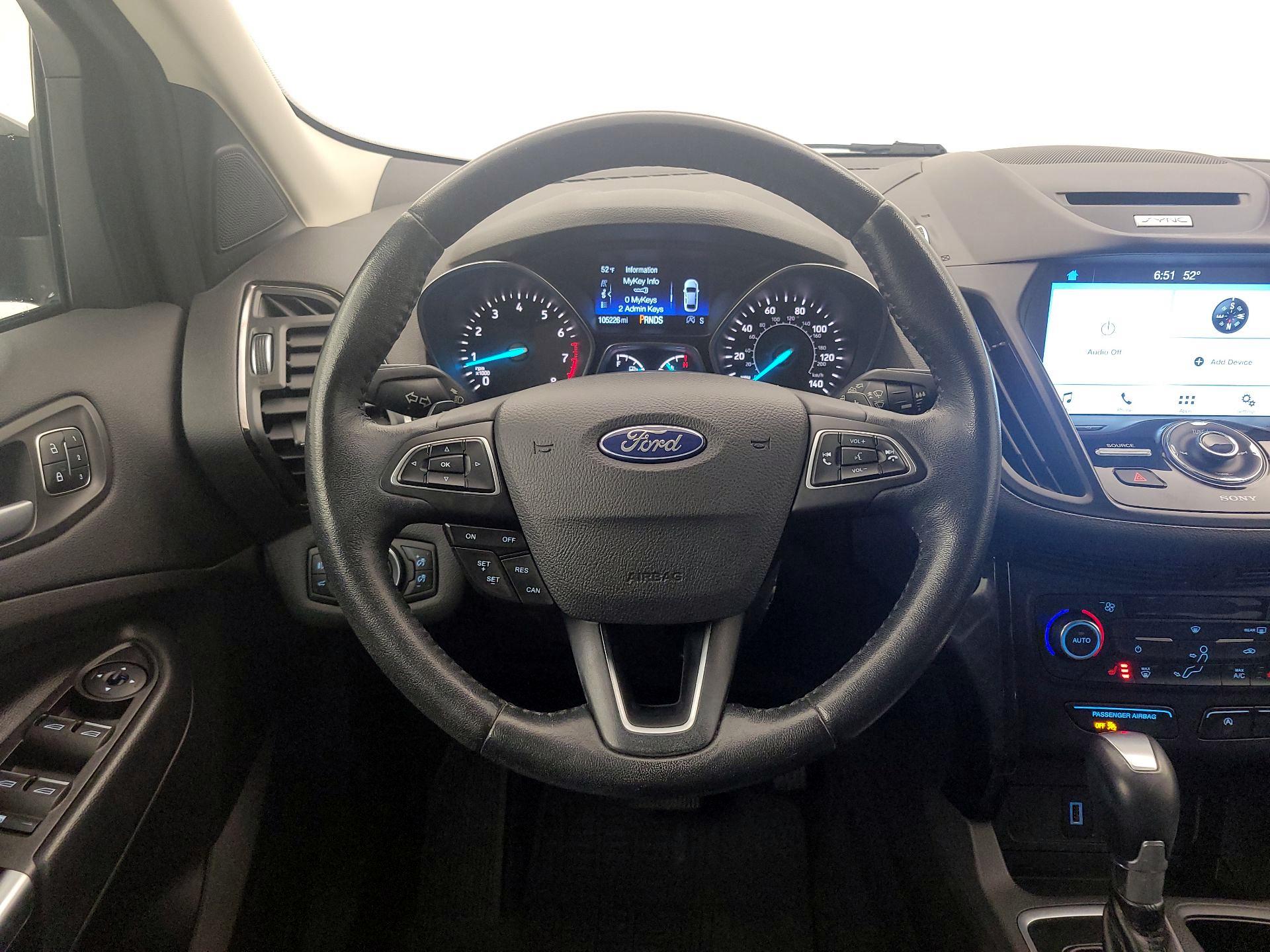 Thumbnail: 2017 Ford Escape - 10