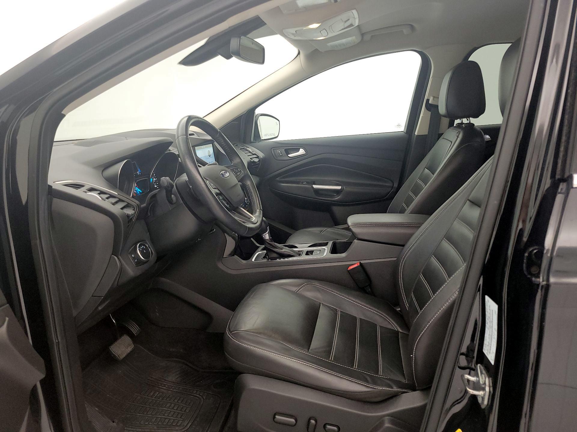 Thumbnail: 2017 Ford Escape - 11